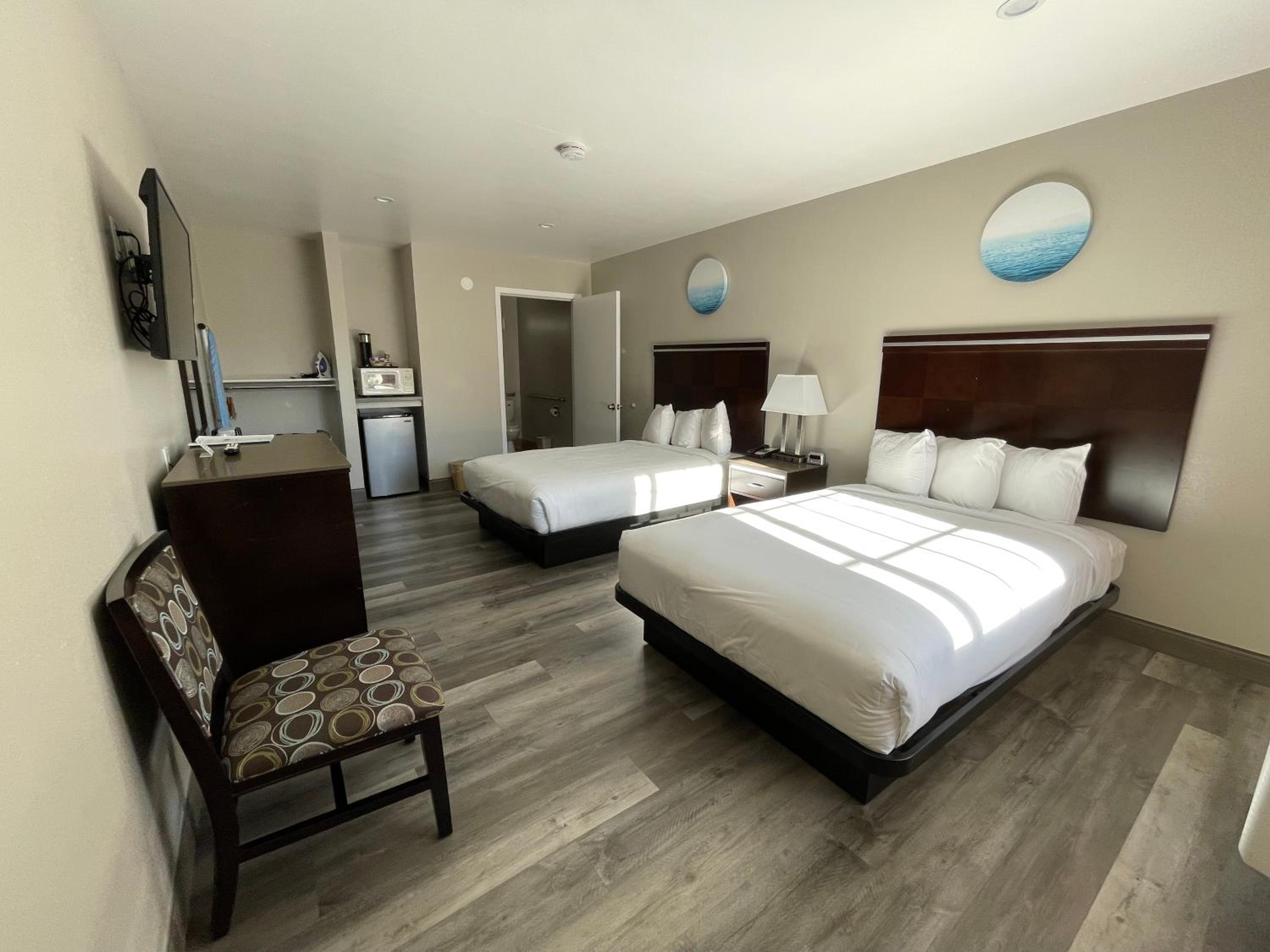 Double Room - Disability Access - Non Smoking photo 1