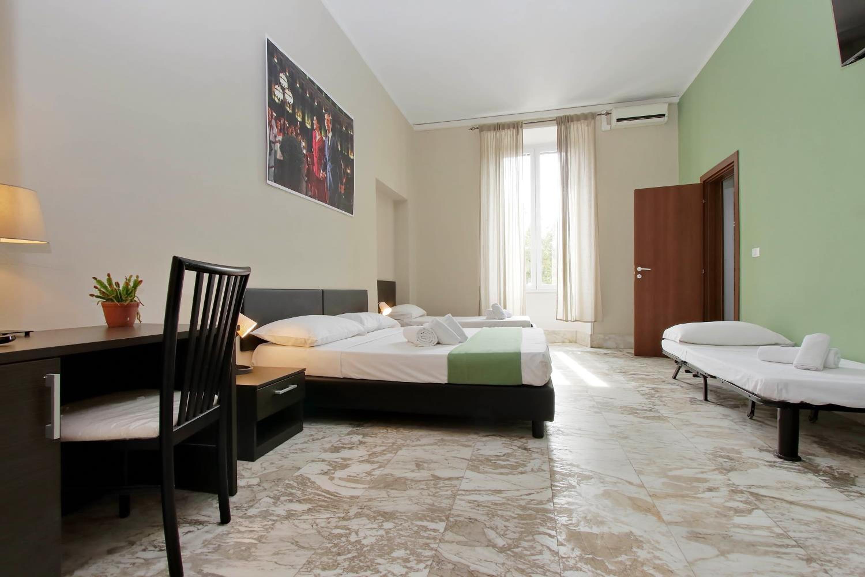 Quadruple Room with Garden View photo 3