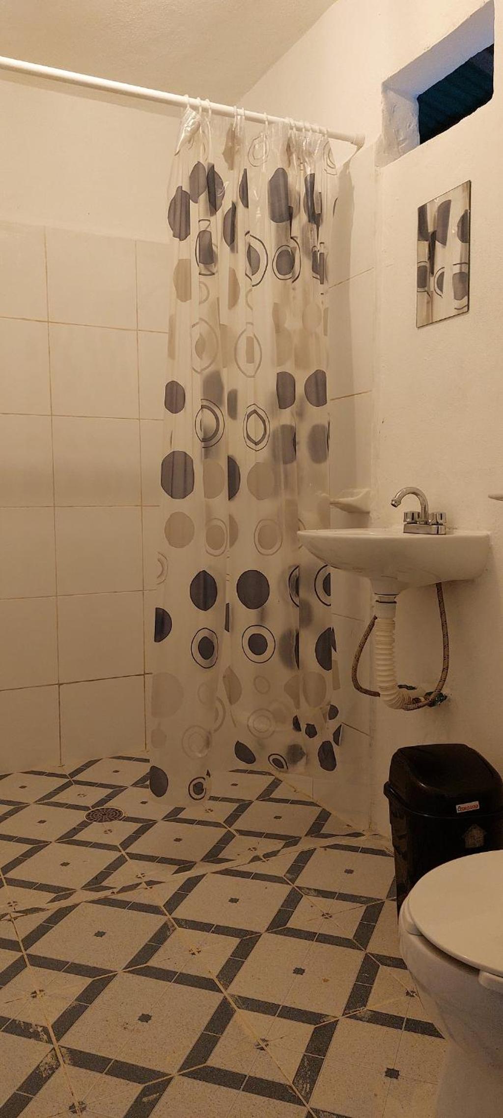 Double Room - Photo 4