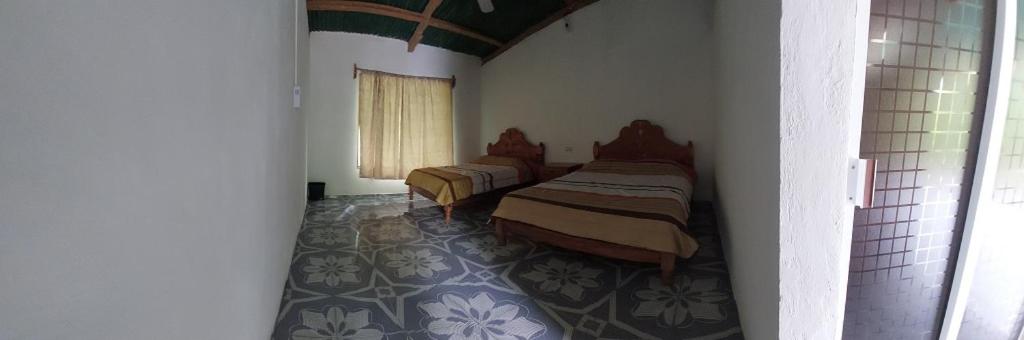 Standard Triple Room - Photo 3