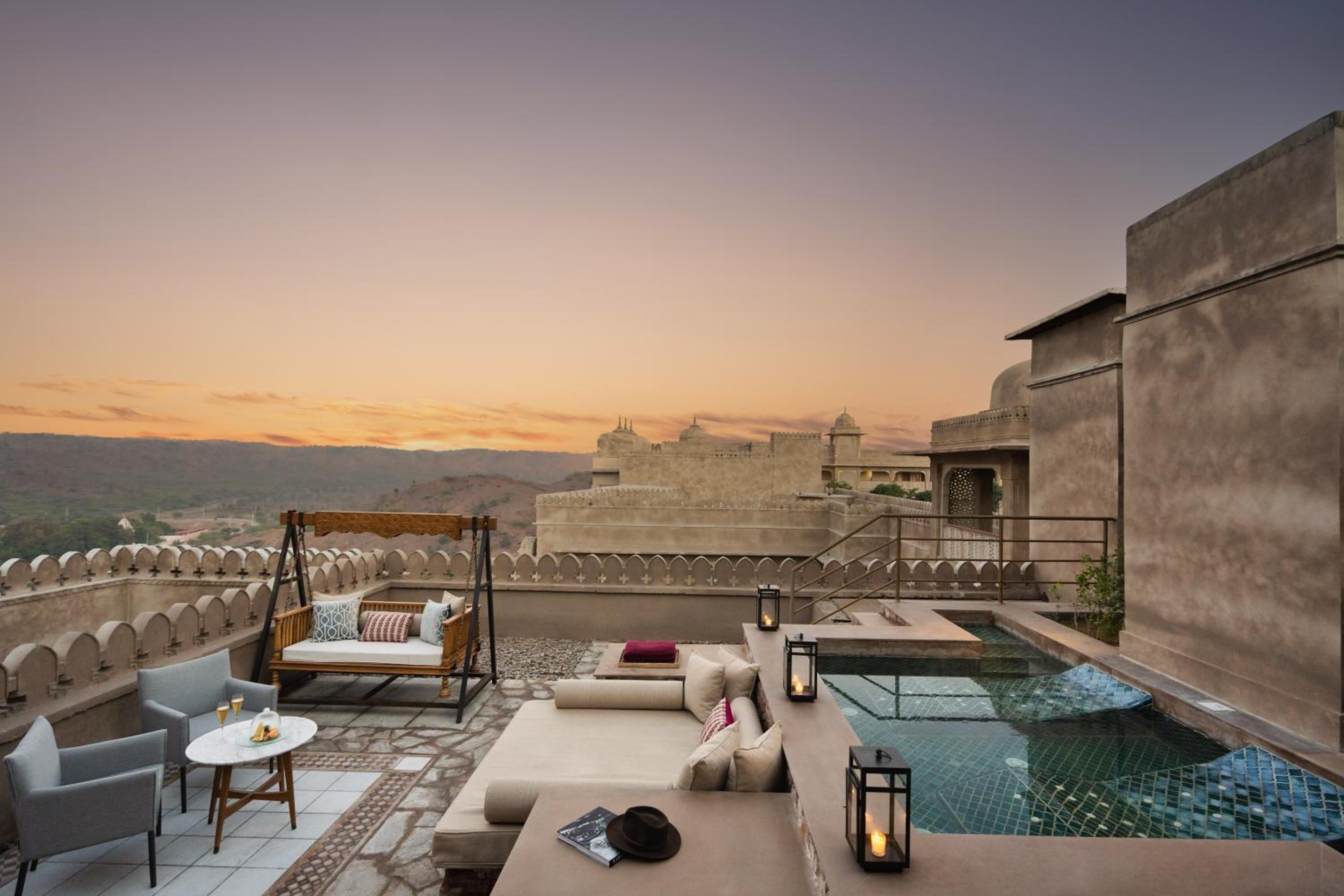 Thakur Bhagwati Singh Hot Tub Suite  - Photo 4