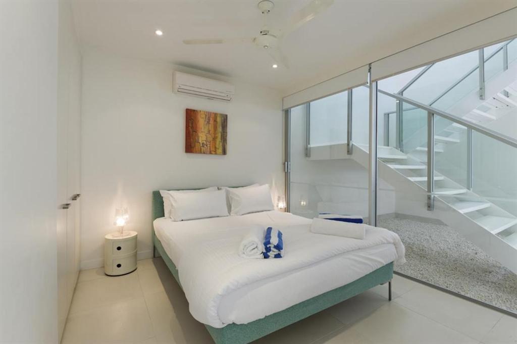 Three-Bedroom Apartment with Pool View