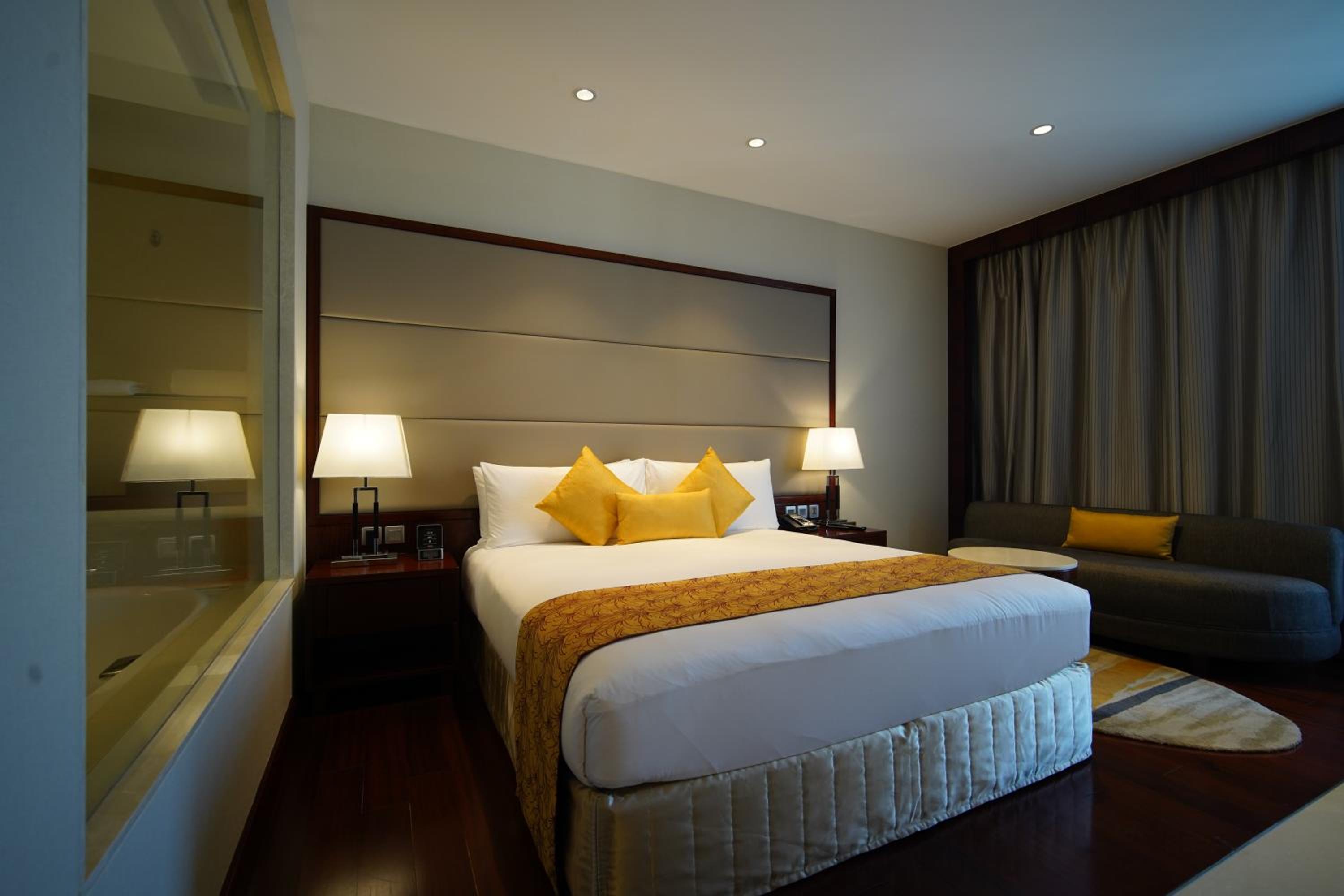 Standard King Room