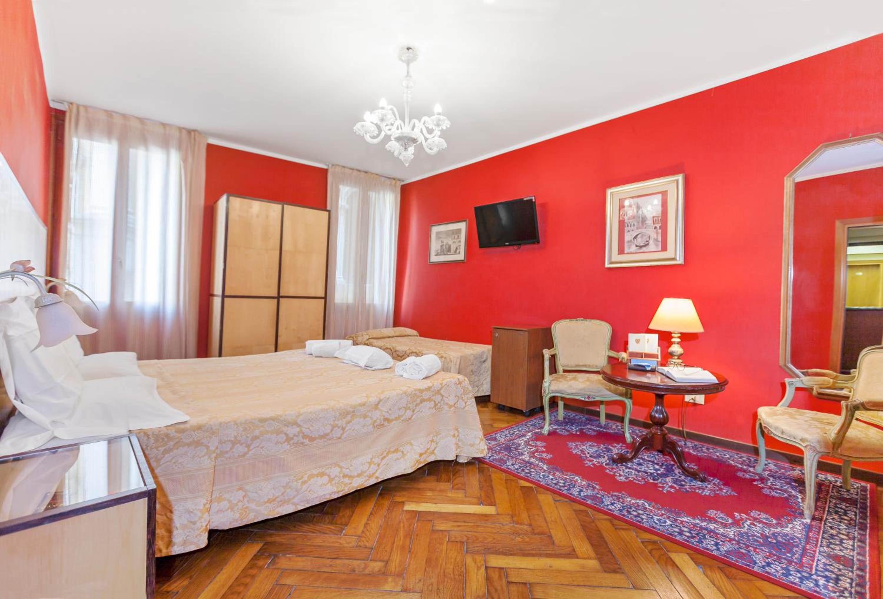 Quadruple Room photo 2