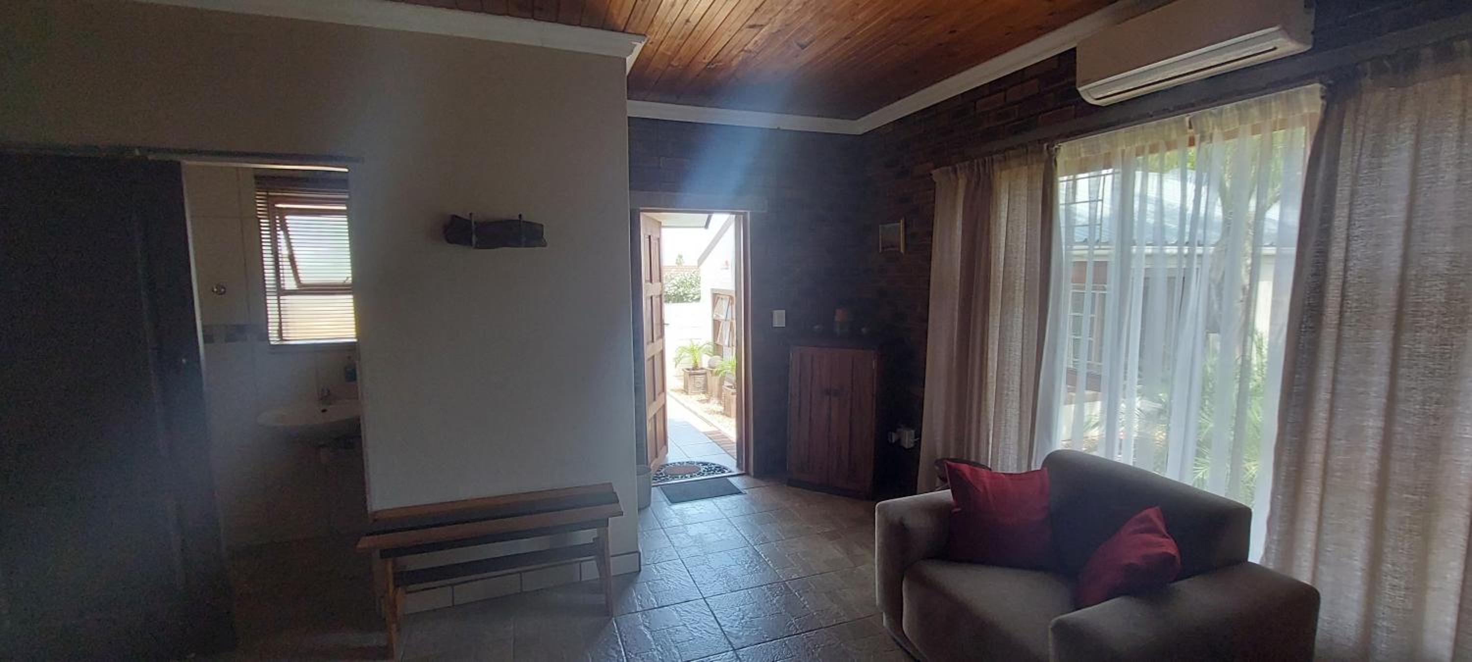 Double or Twin Room with Bathroom photo 3
