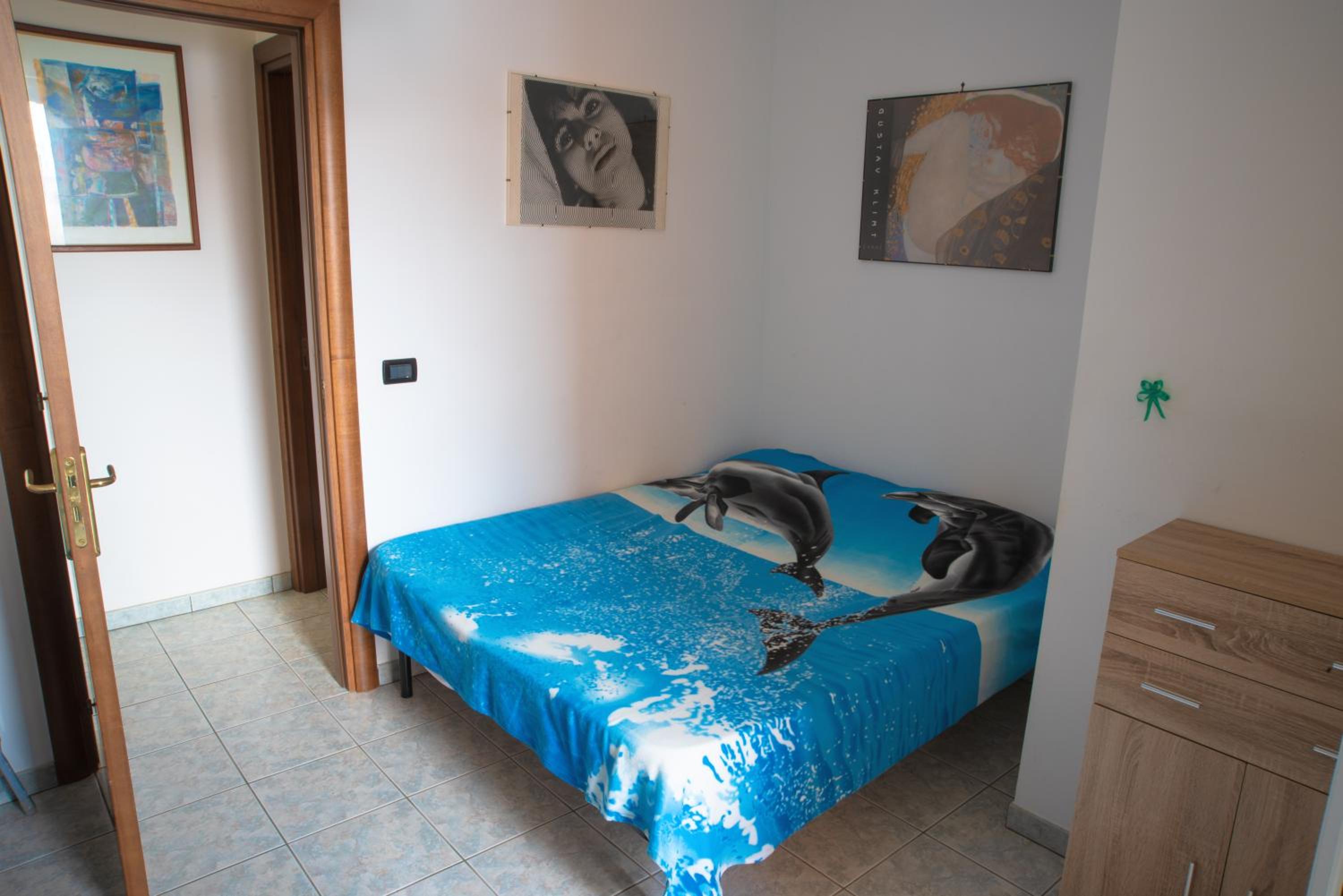 Two-Bedroom House photo 3