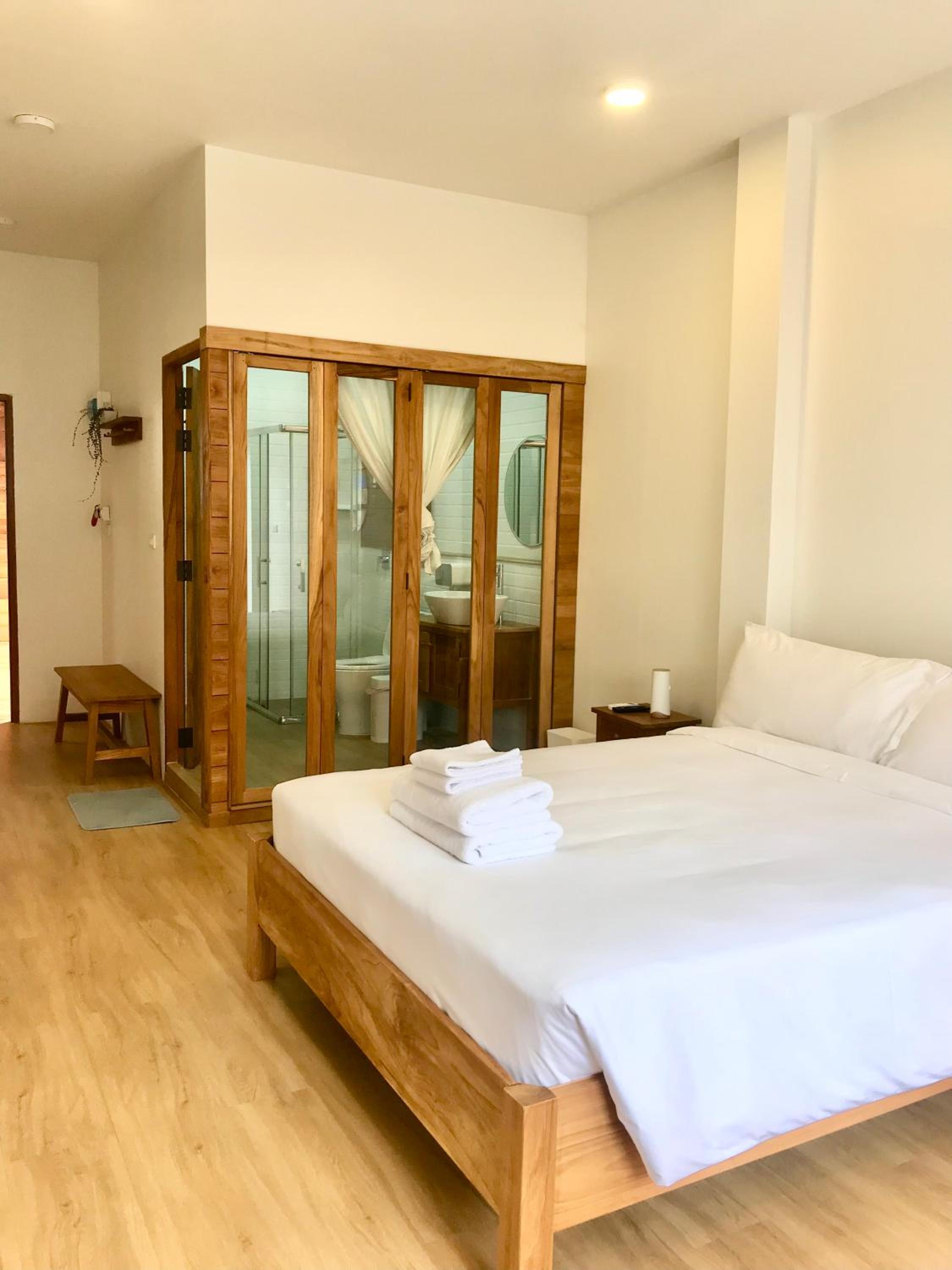 Double Room with Terrace - Photo 4