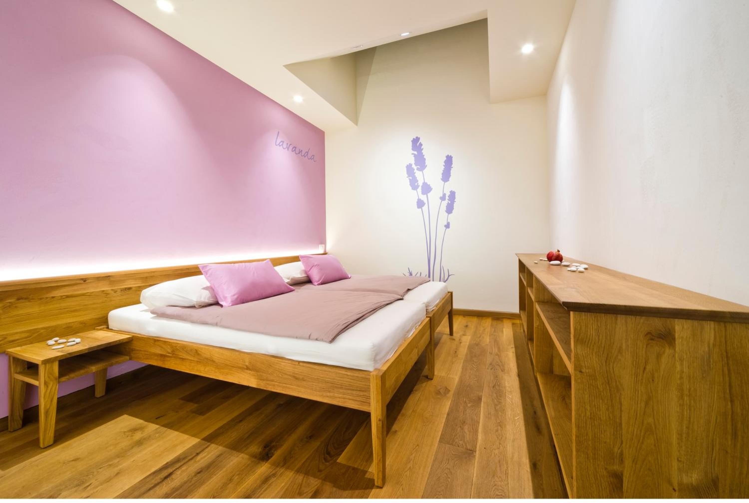 Small Double or Twin Room photo 1