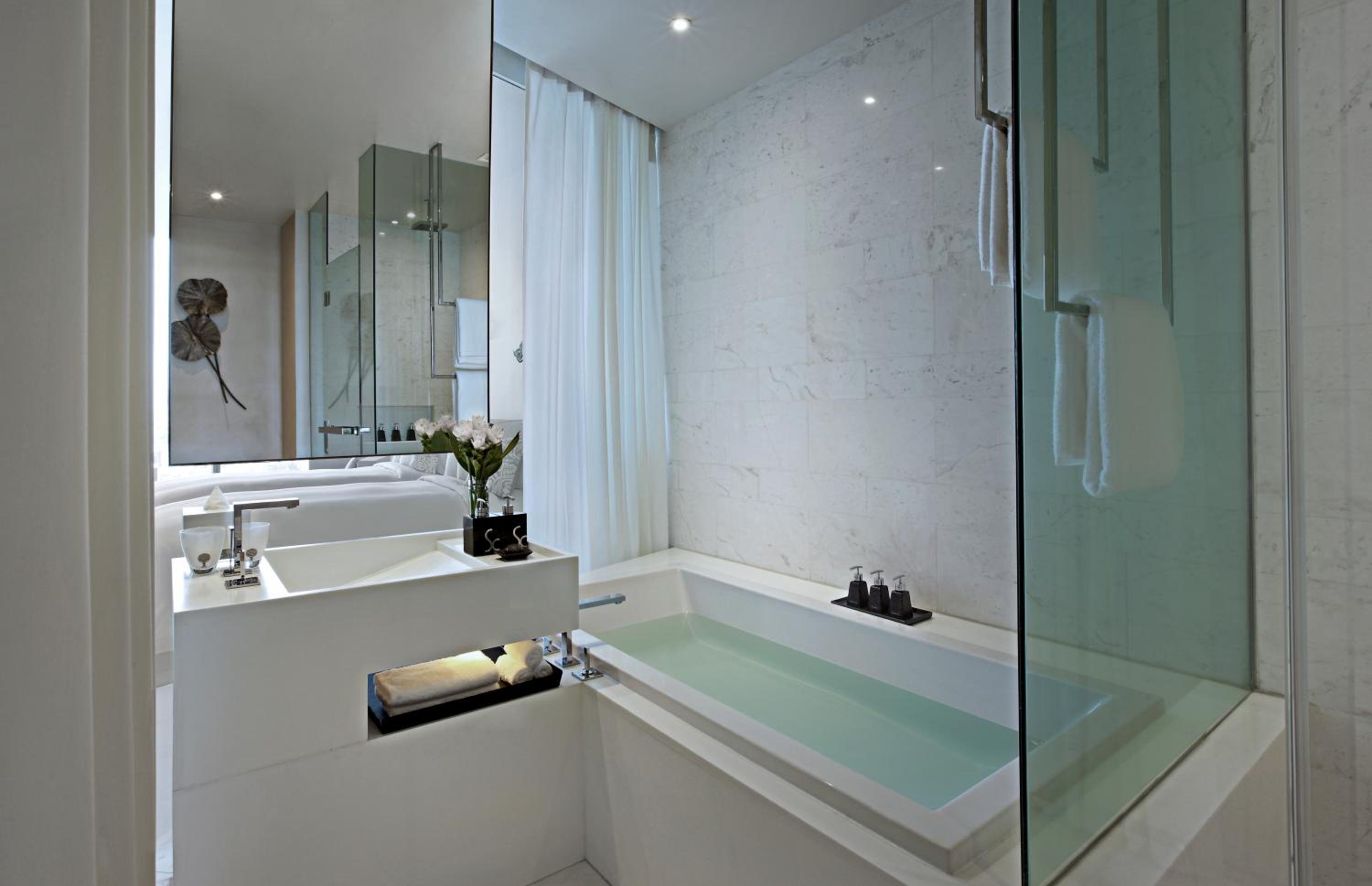SO Cozy Twin Room with City View photo 2