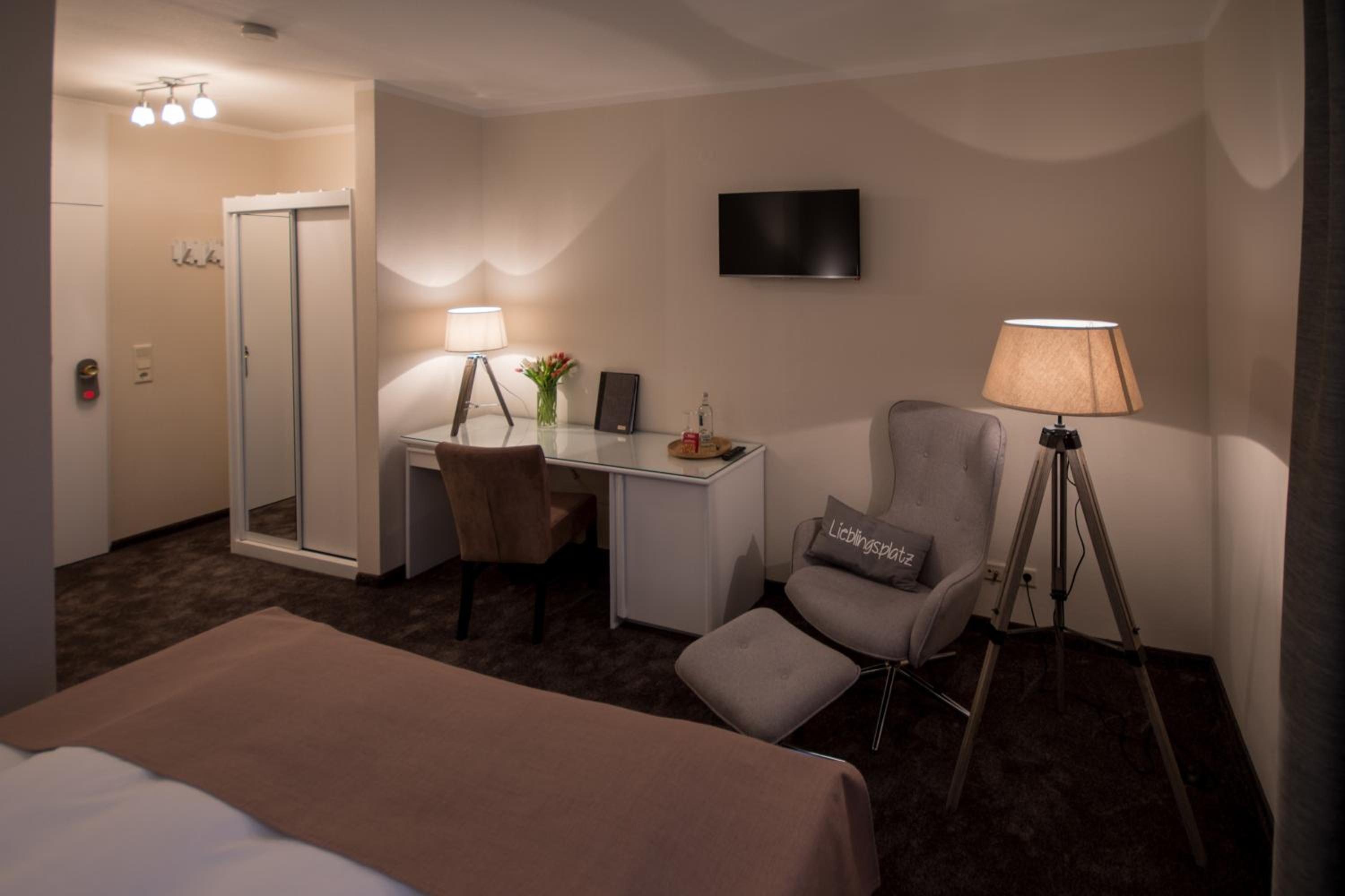 Single Room photo 3