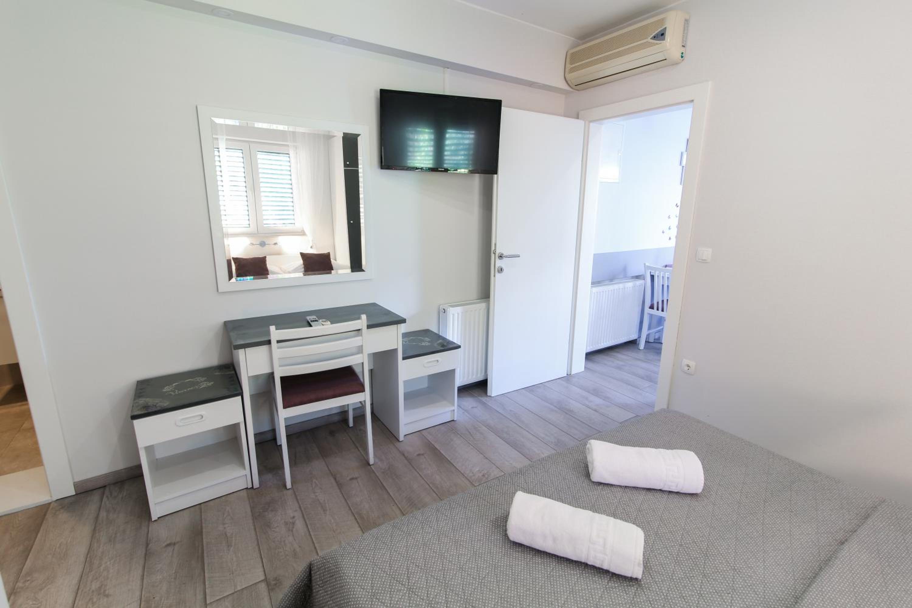 Apartment with Sea View photo 3