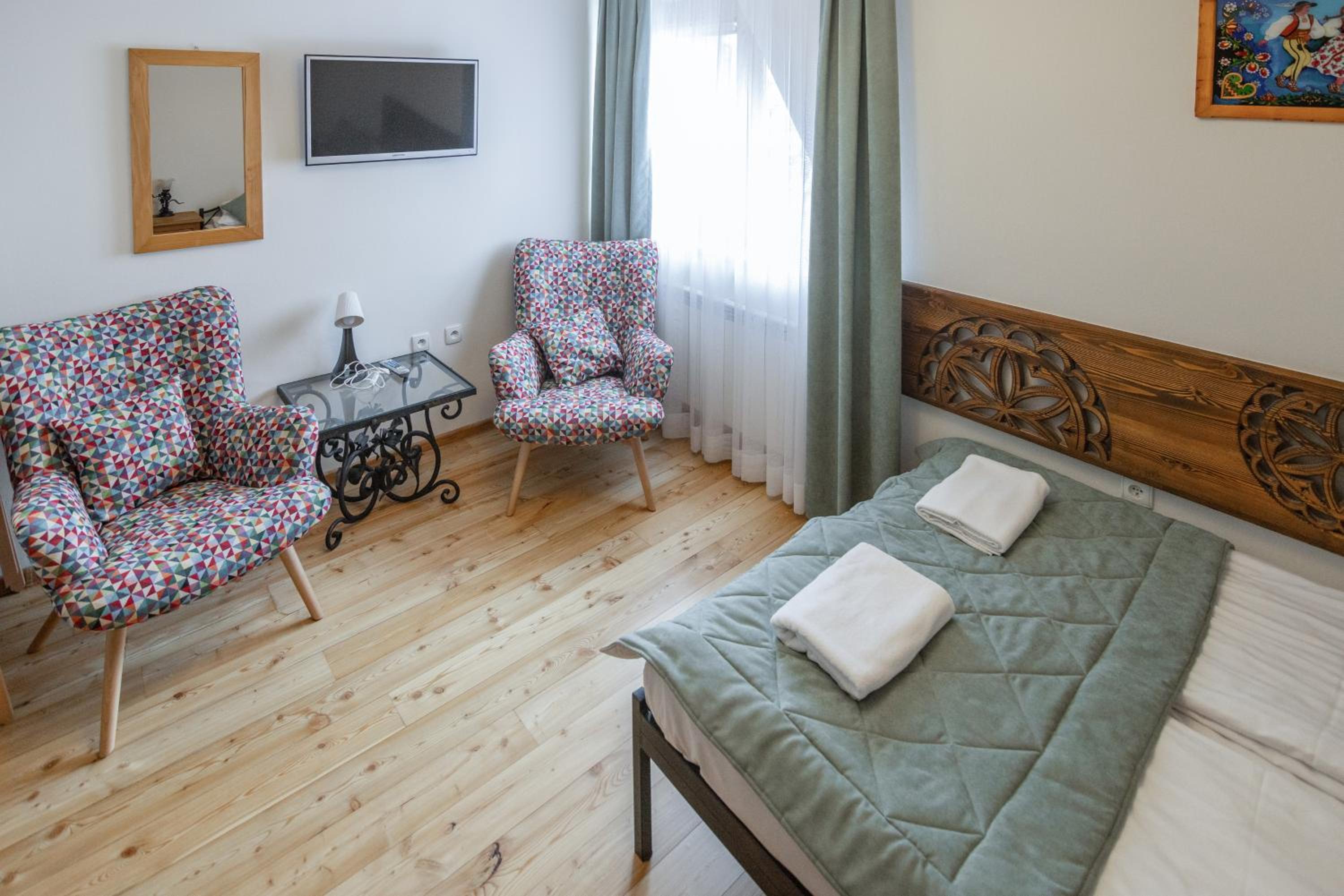 Small Double Room photo 3