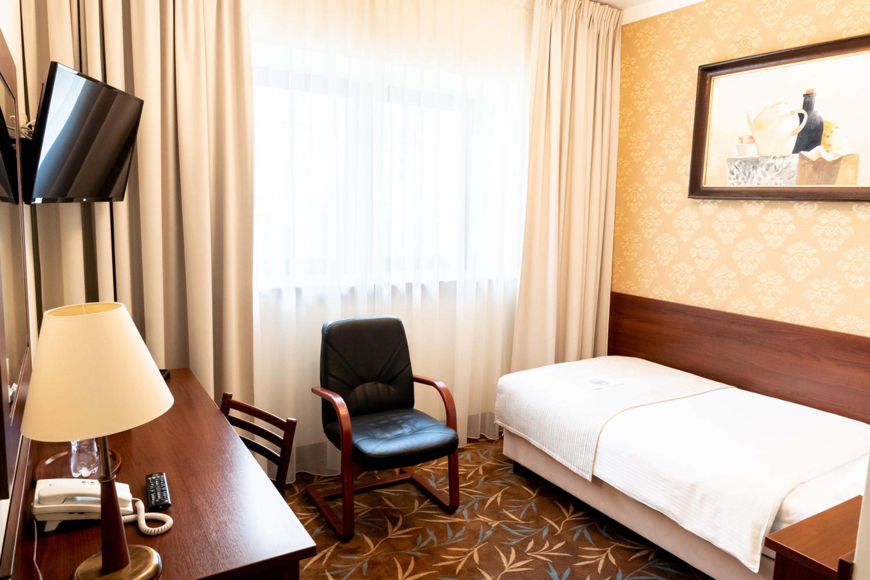 Single Room photo 1