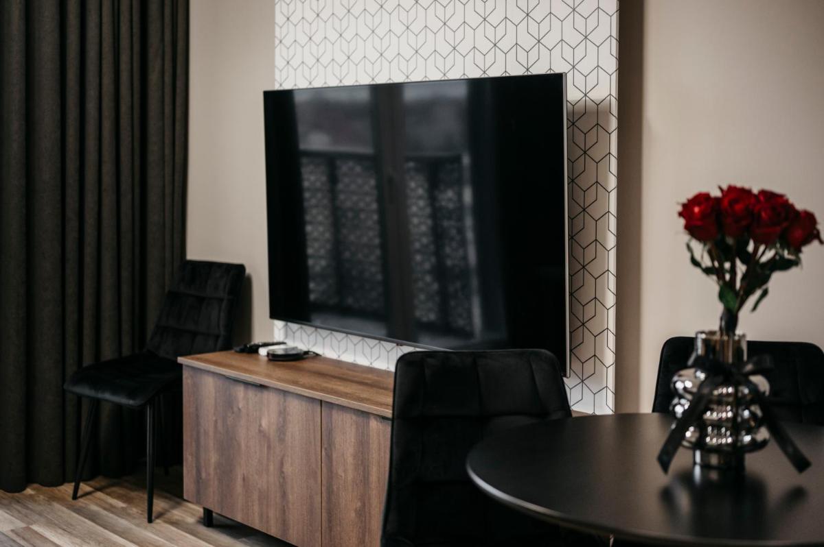 One-Bedroom Apartment - Photo 16