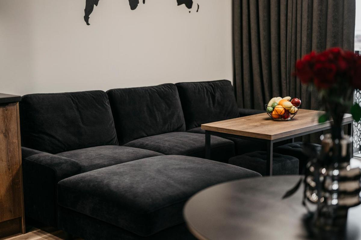 One-Bedroom Apartment - Photo 18