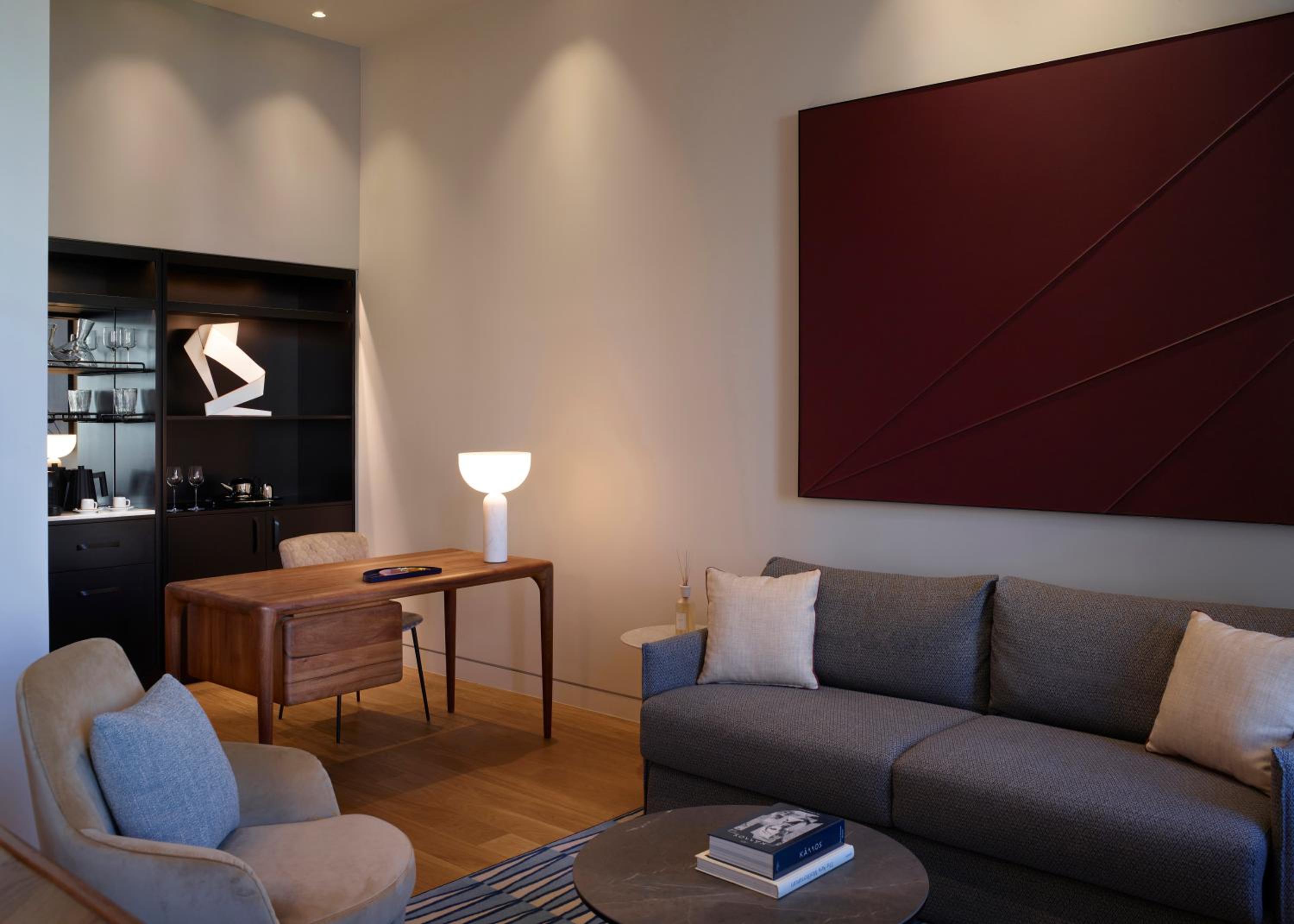 Milos Signature Suite photo 3