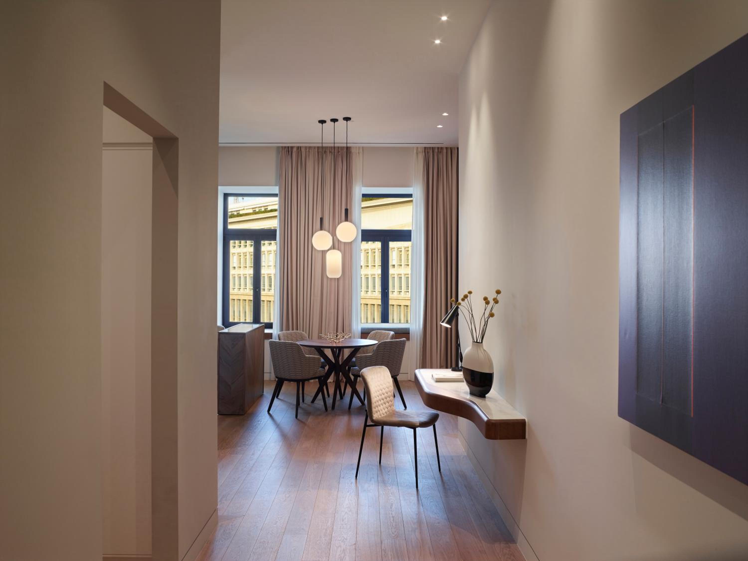 Milos Signature Suite photo 3