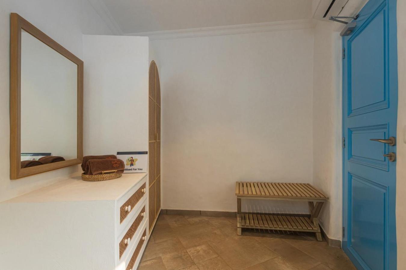 Villa - Photo 11