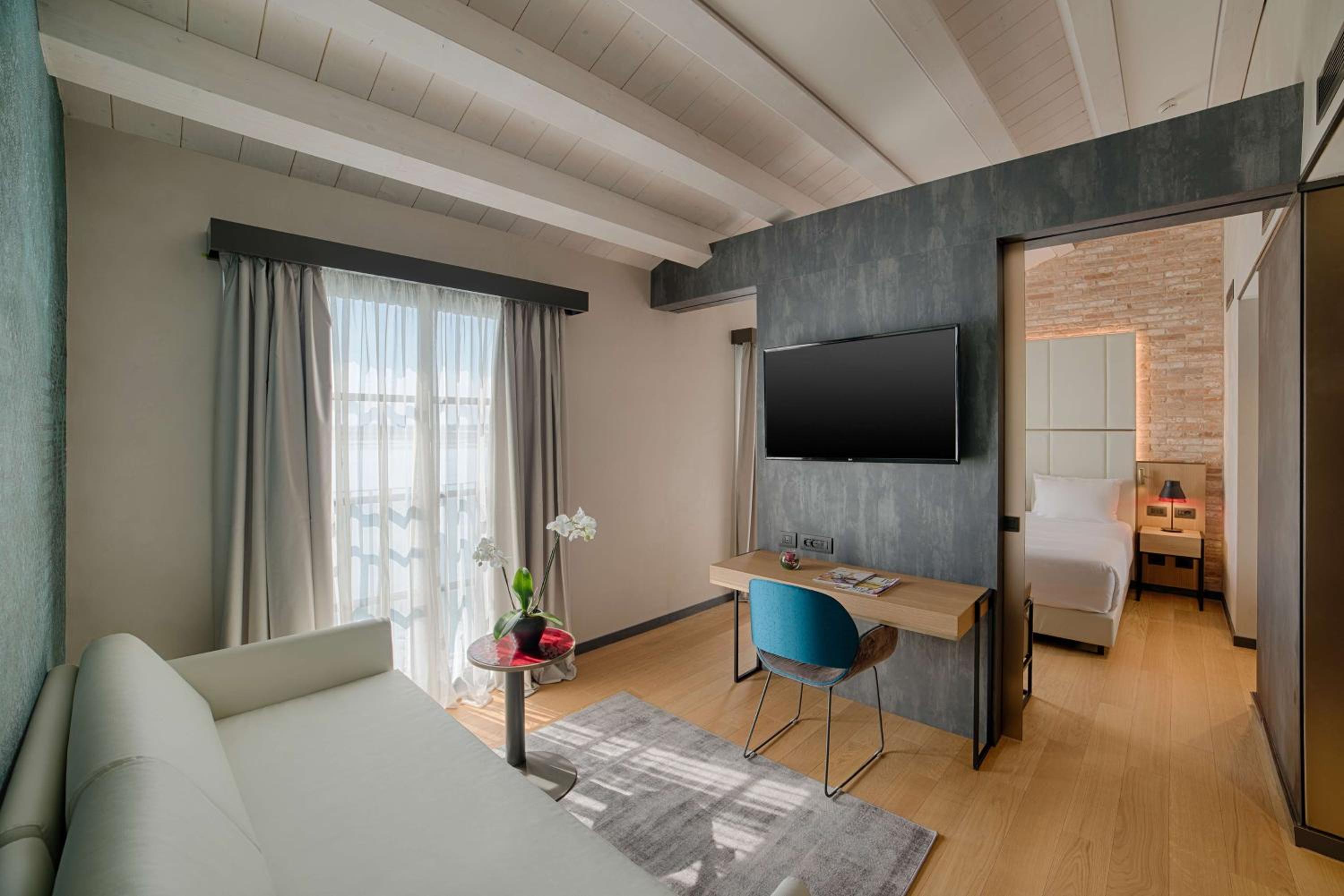 Suite Laguna View - Photo 5