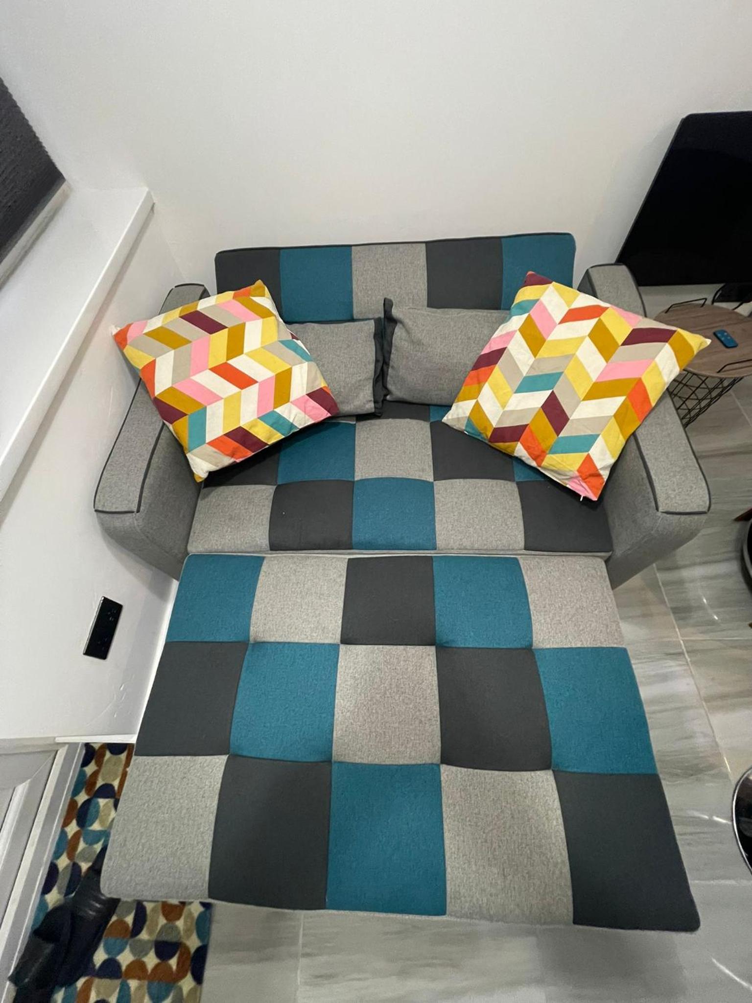 One-Bedroom Apartment - Photo 6