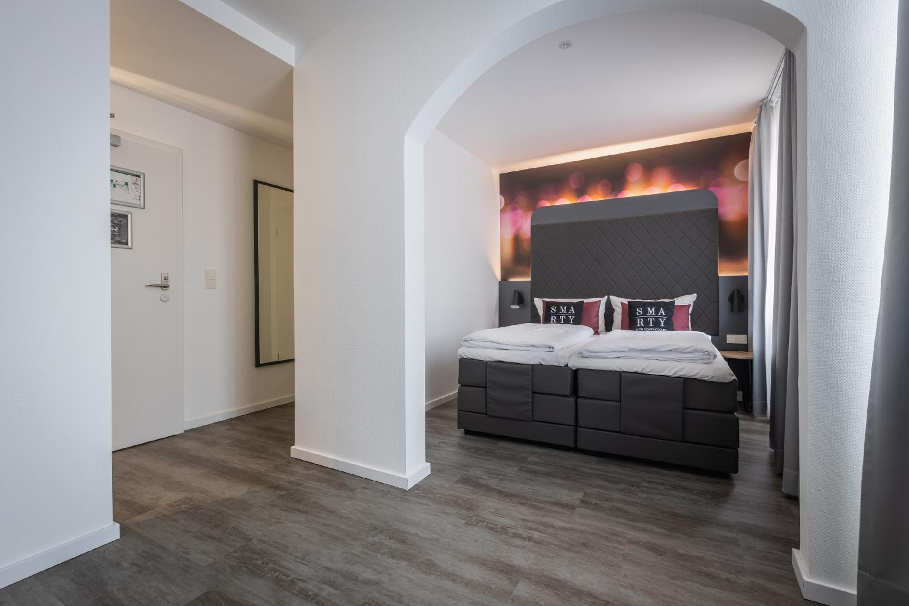 Double Room Large - City - Photo 12