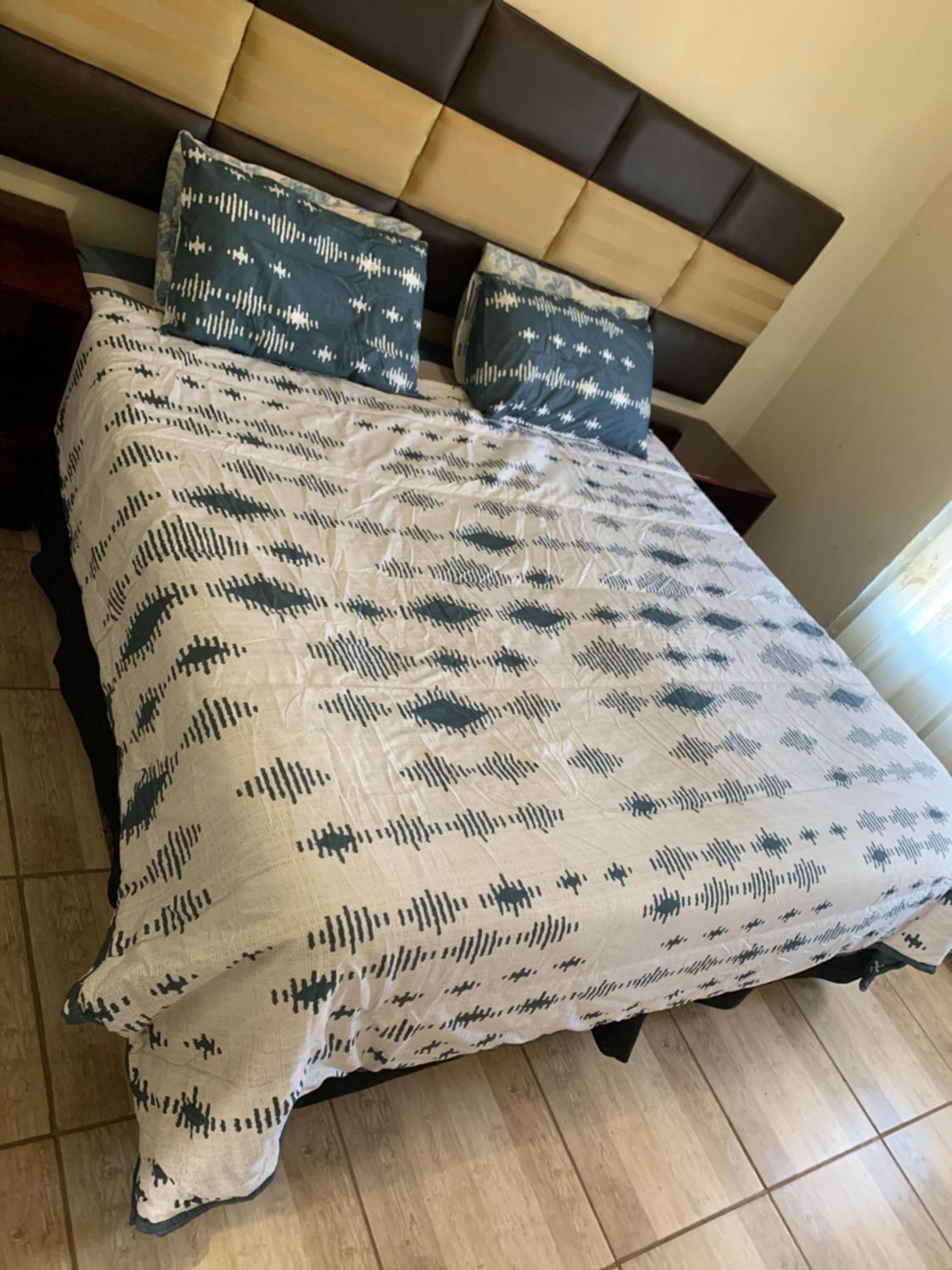 Deluxe Double or Twin Room - Photo 6