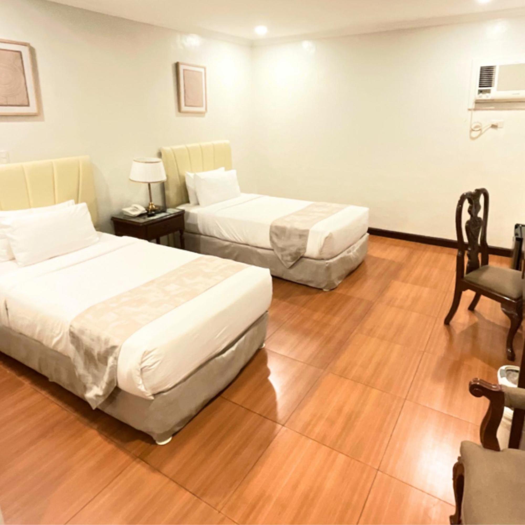 Deluxe Double or Twin Room