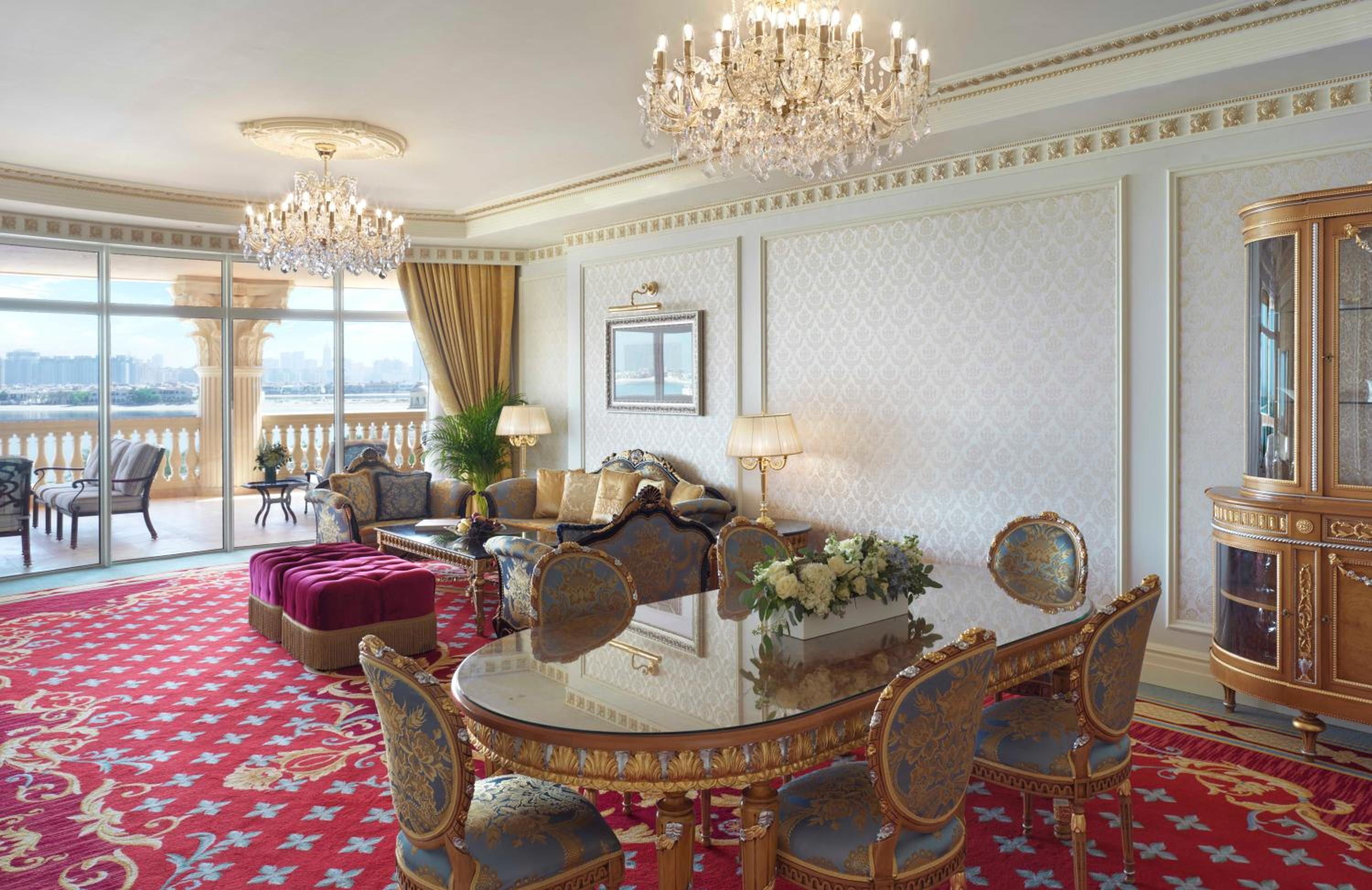 Raffles Presidential Suite with Lounge Access