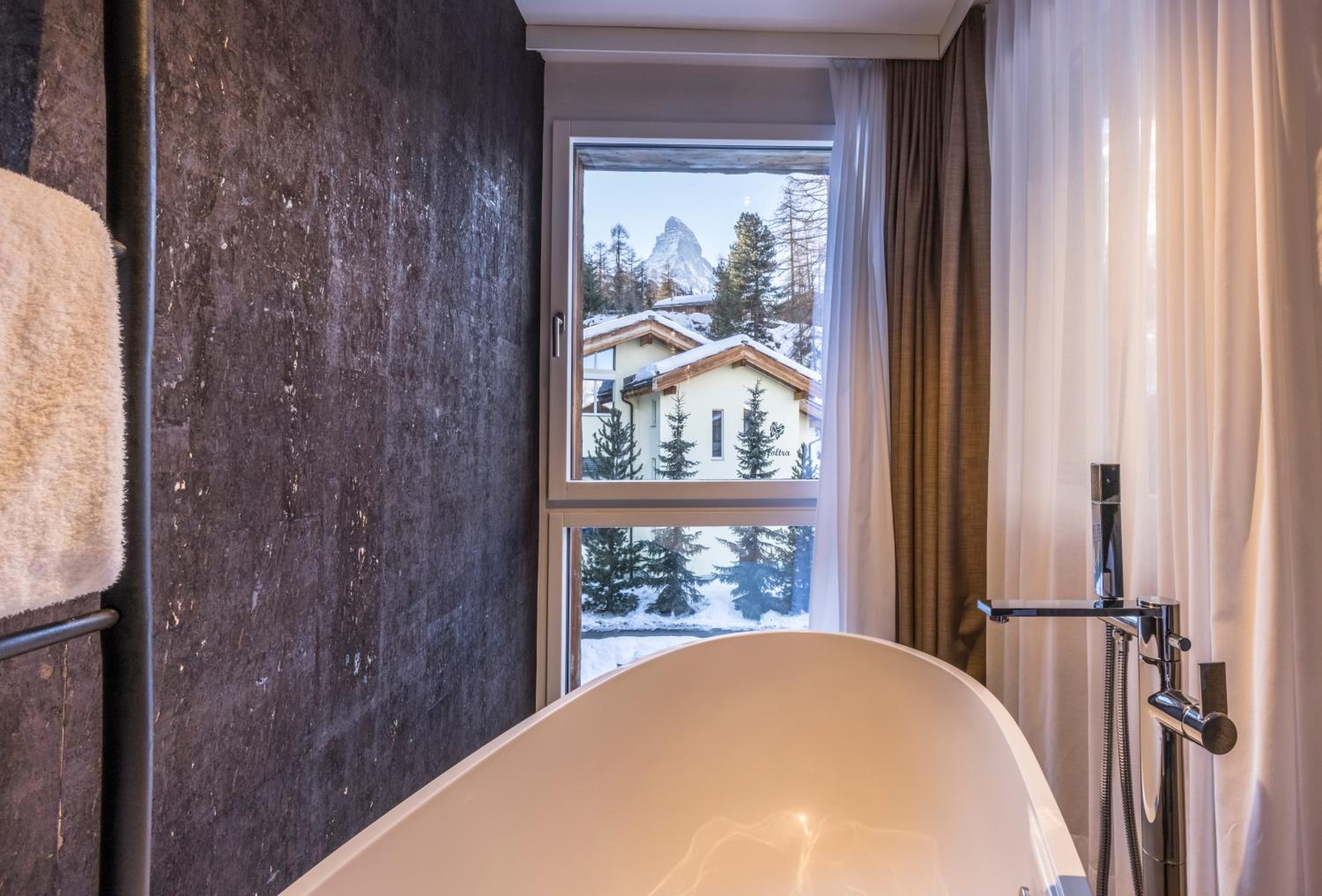 Spa Double Room with Matterhorn View - Photo 10