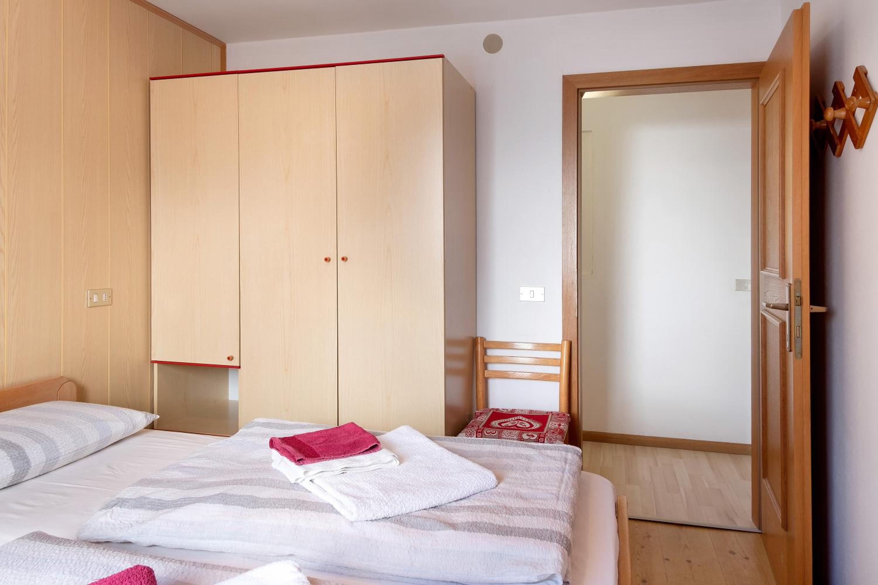 Apartment with Terrace photo 2
