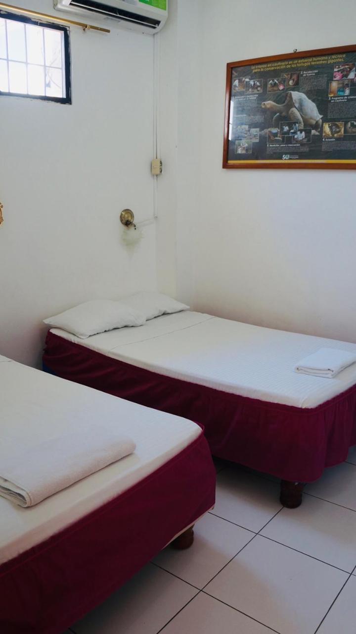 Deluxe Room (2 Adults + 1 Child) photo 1