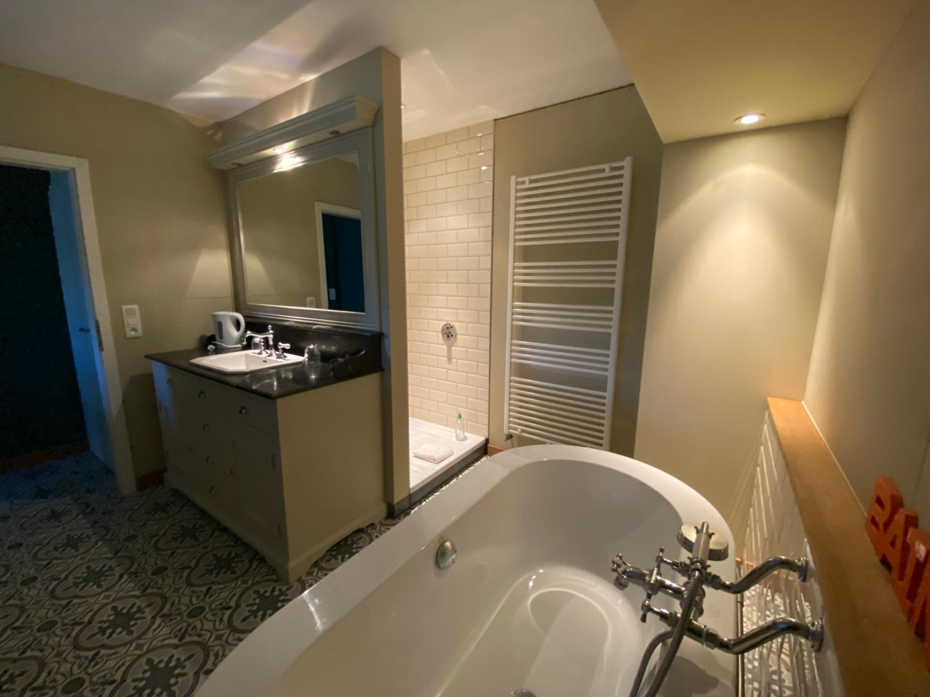 Deluxe Triple Room photo 3
