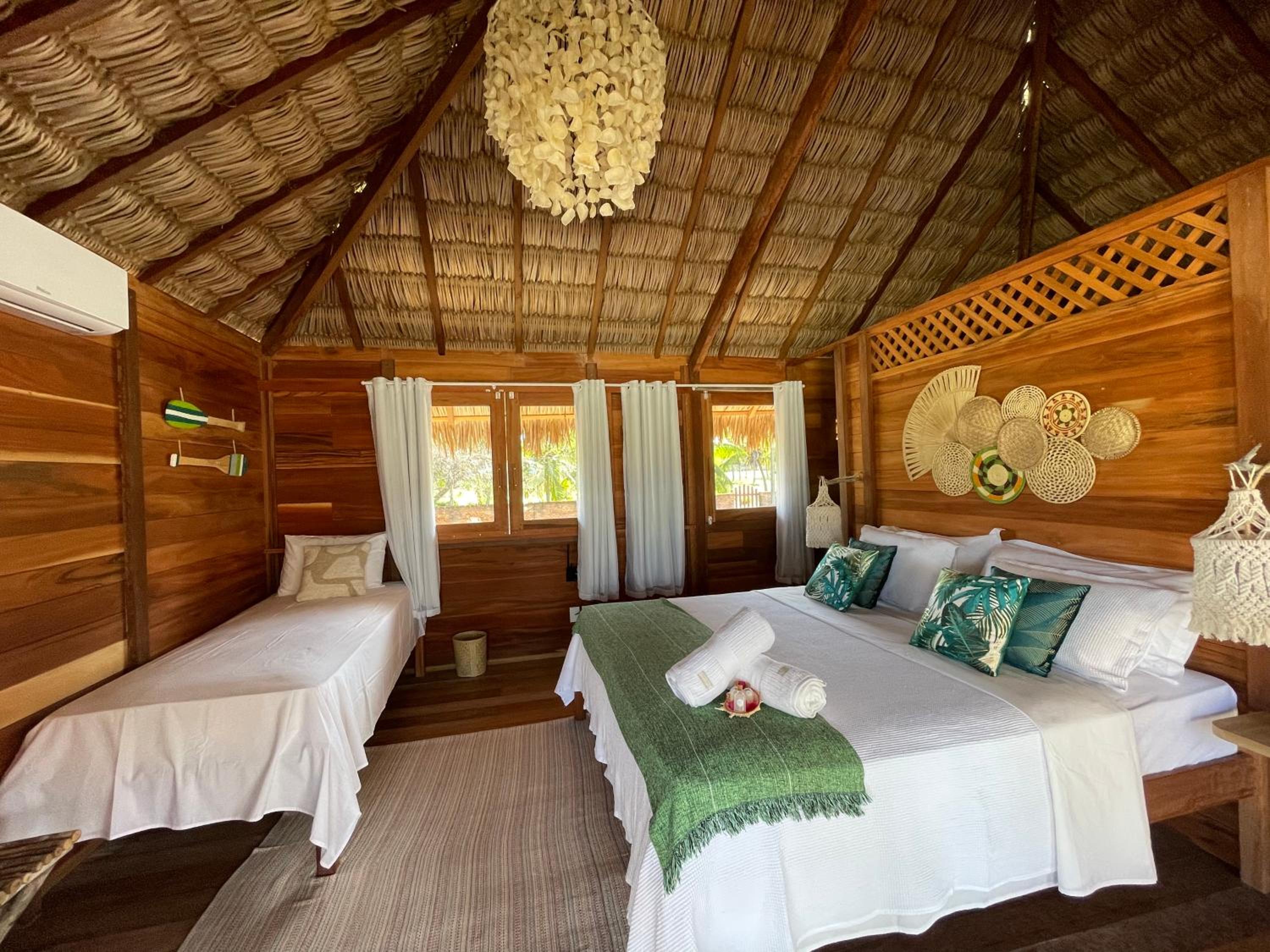 Deluxe Bungalow photo 1