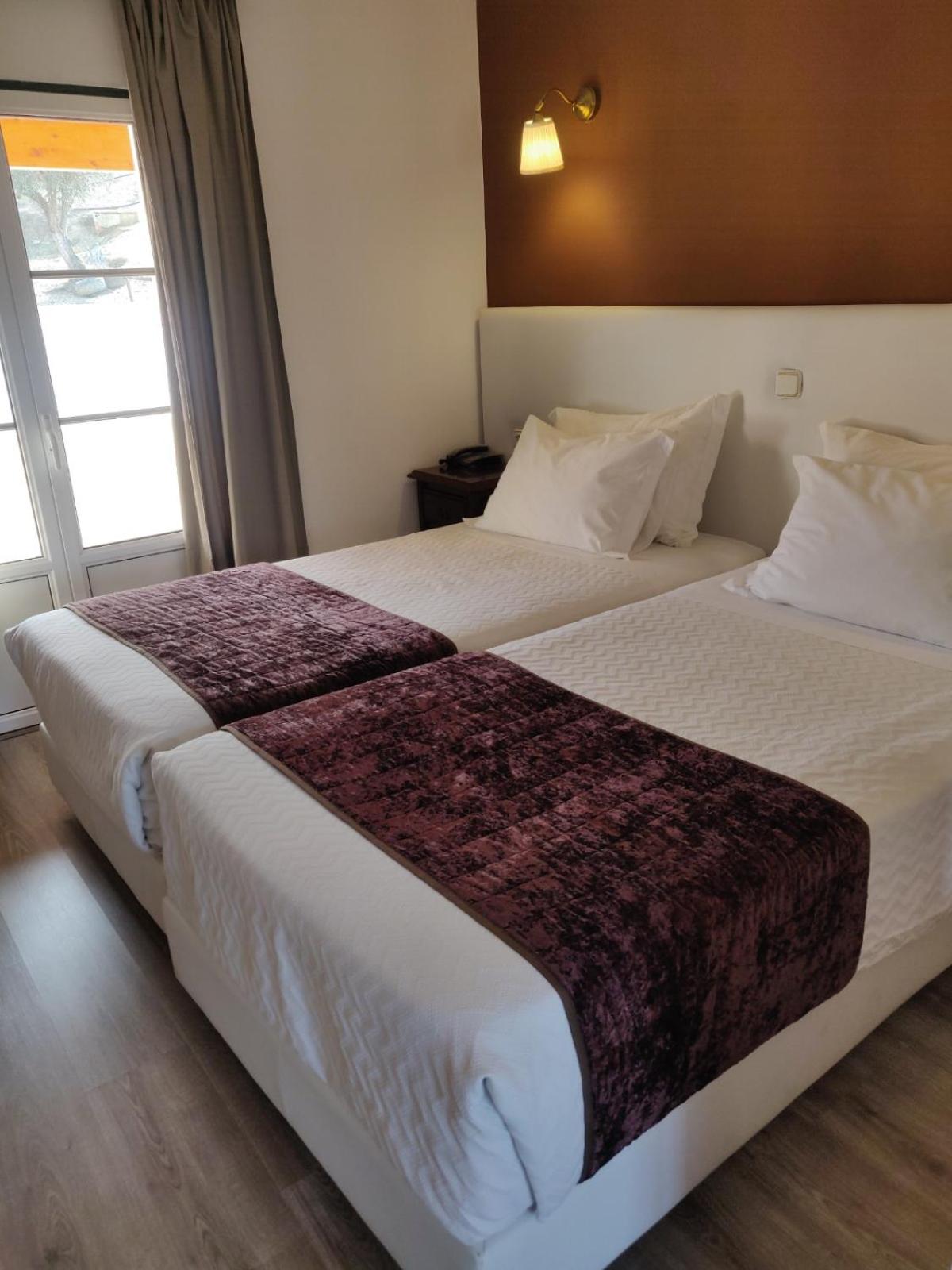 Double Room (2 Adults + 1 Child ) photo 3