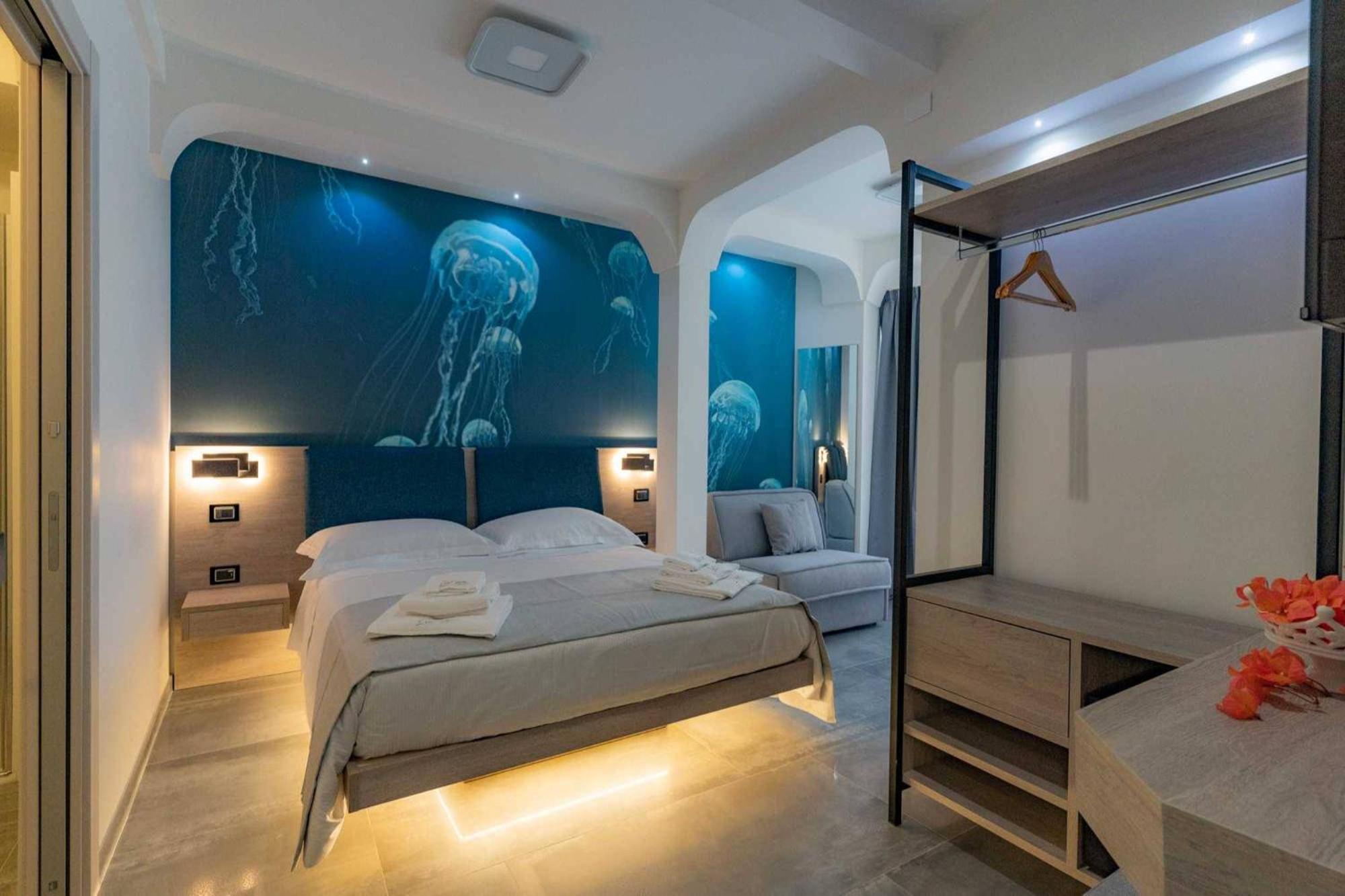 Triple Room with City View