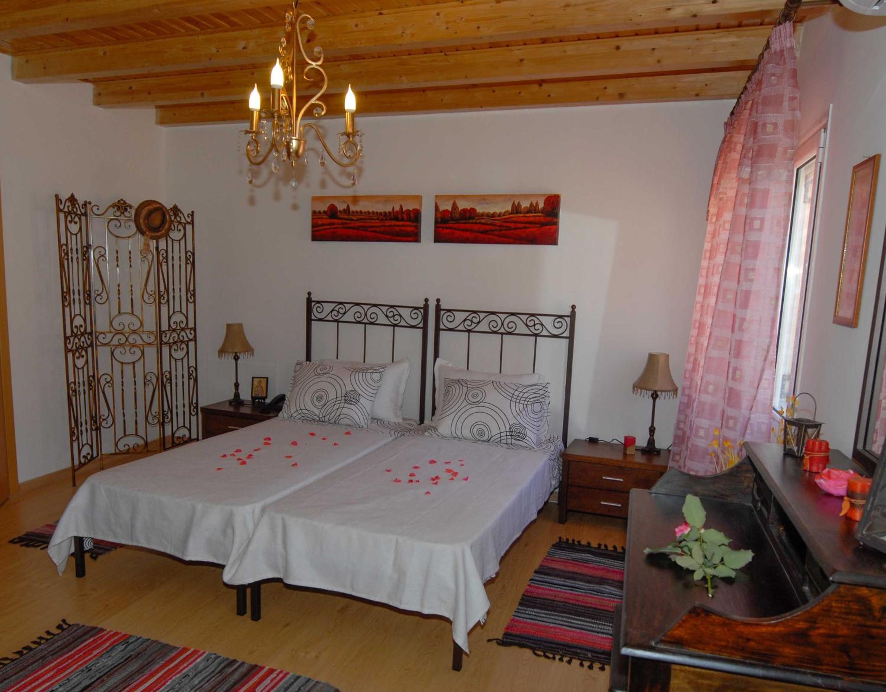 Three-Bedroom Villa photo 3