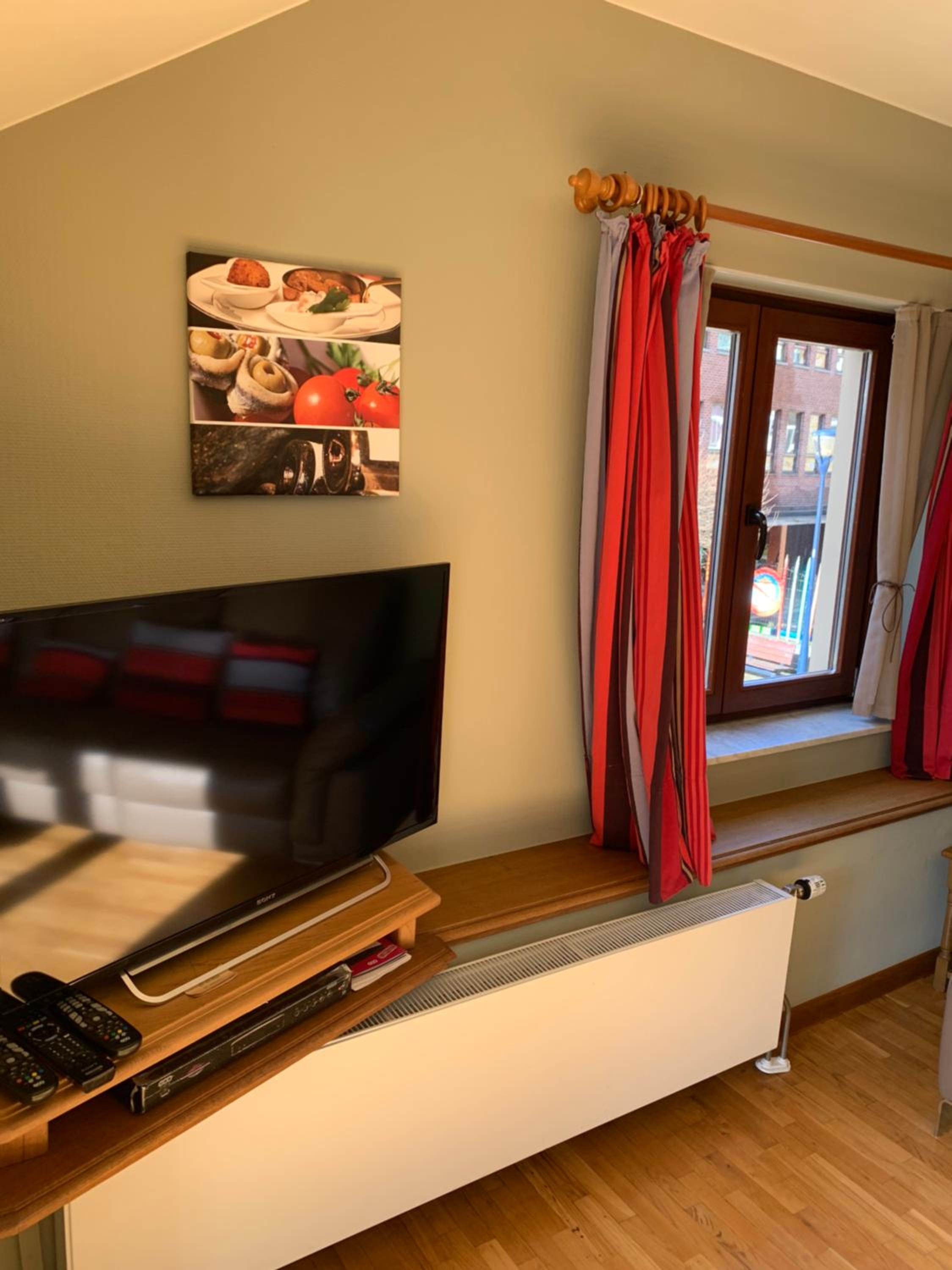 Two-Bedroom House photo 3