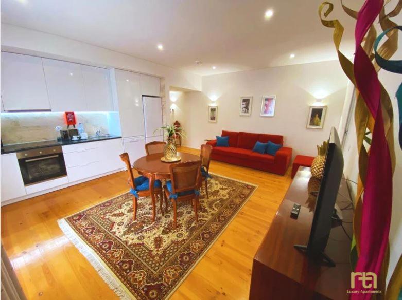 One-Bedroom Apartment with Garden View