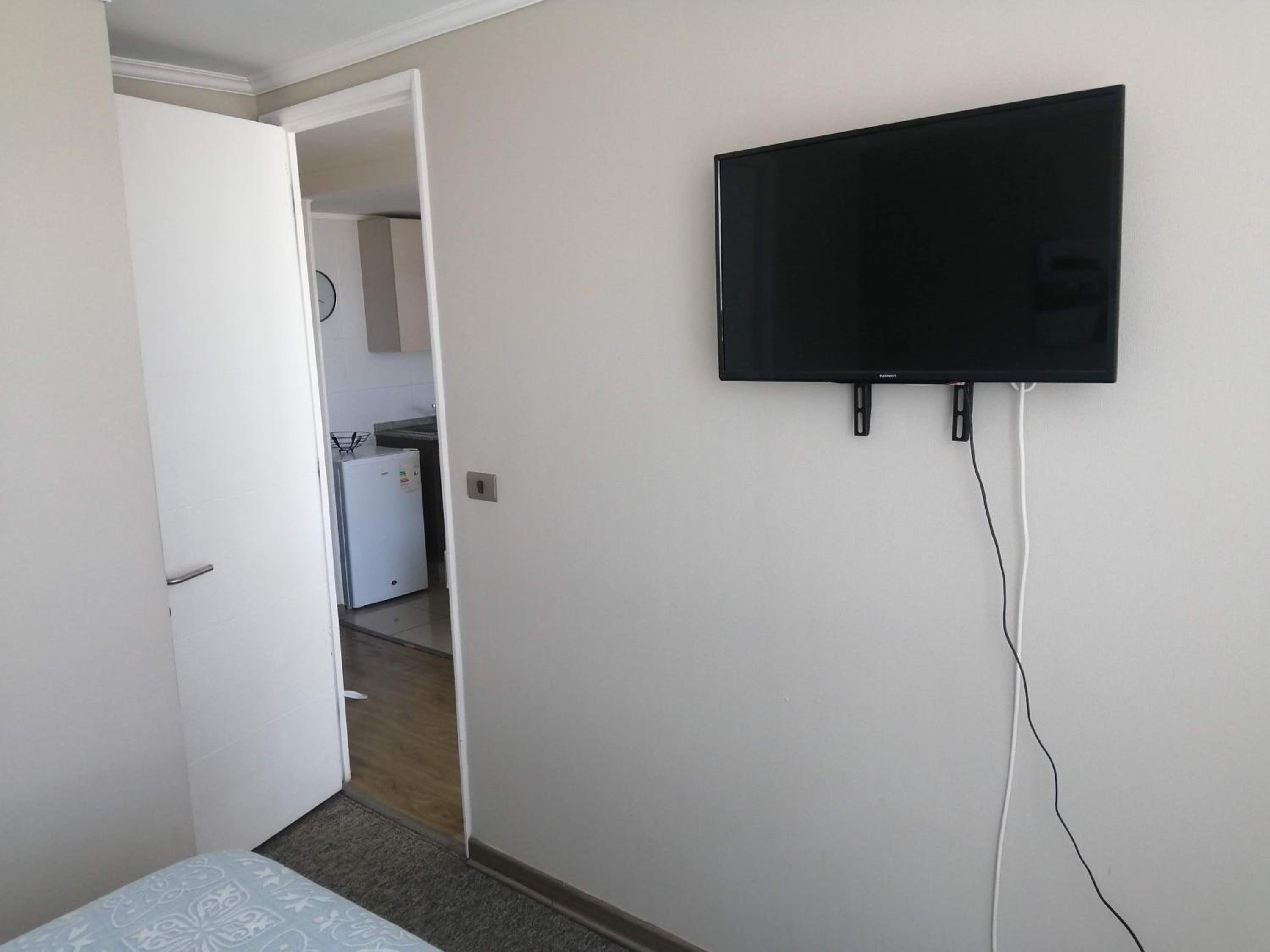 One-Bedroom Standard Apartment photo 1