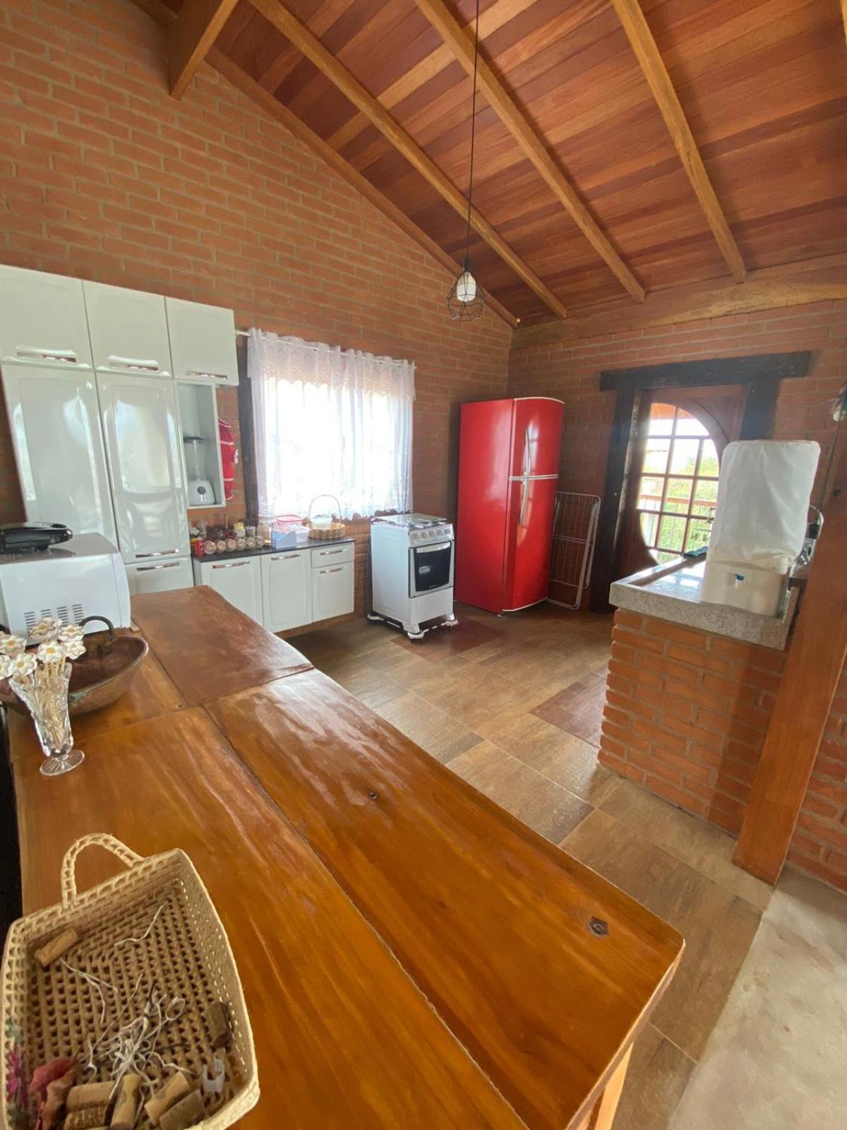 Three-Bedroom House photo 2