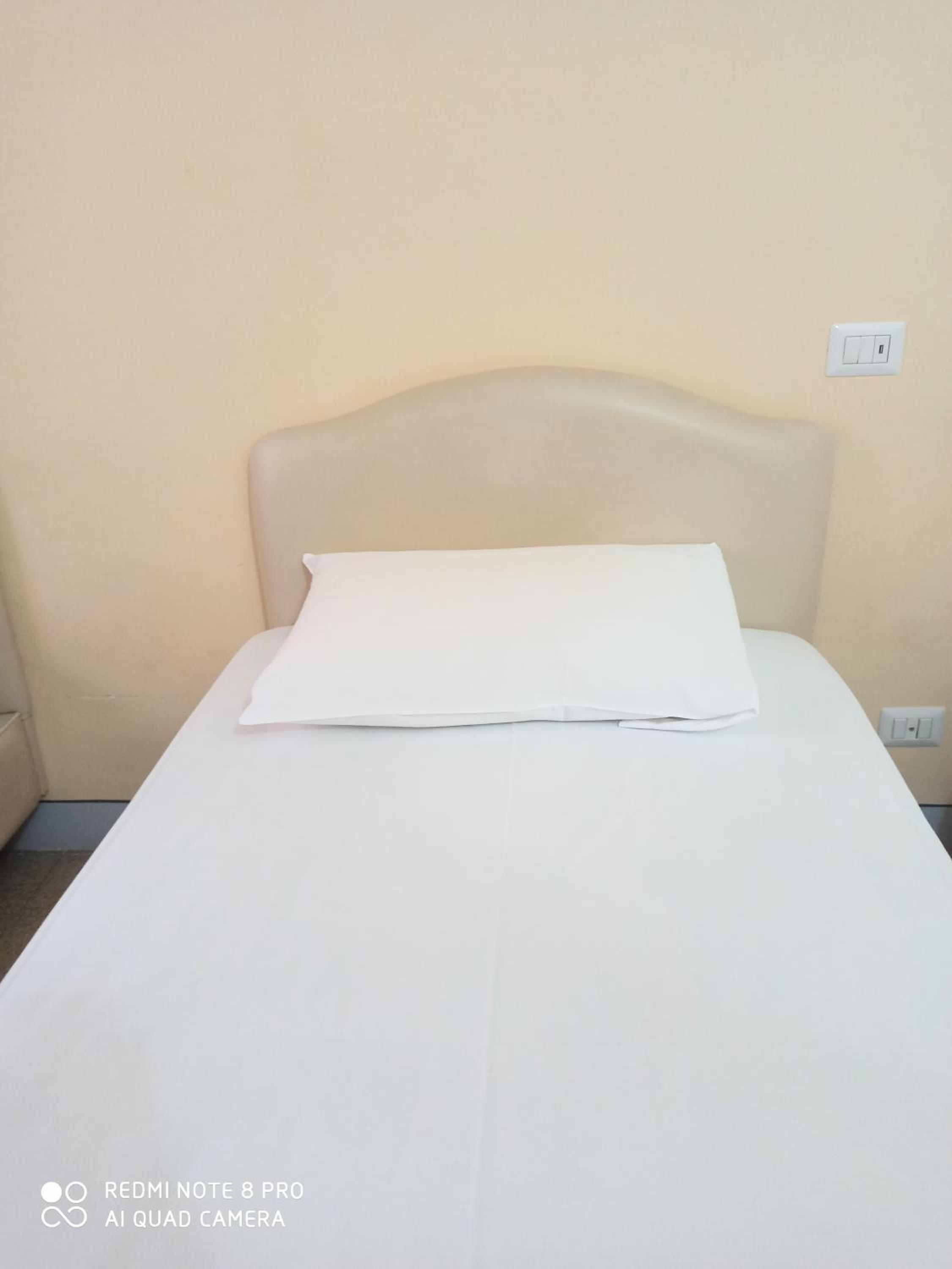 Single Room with Shared Shower and Toilet