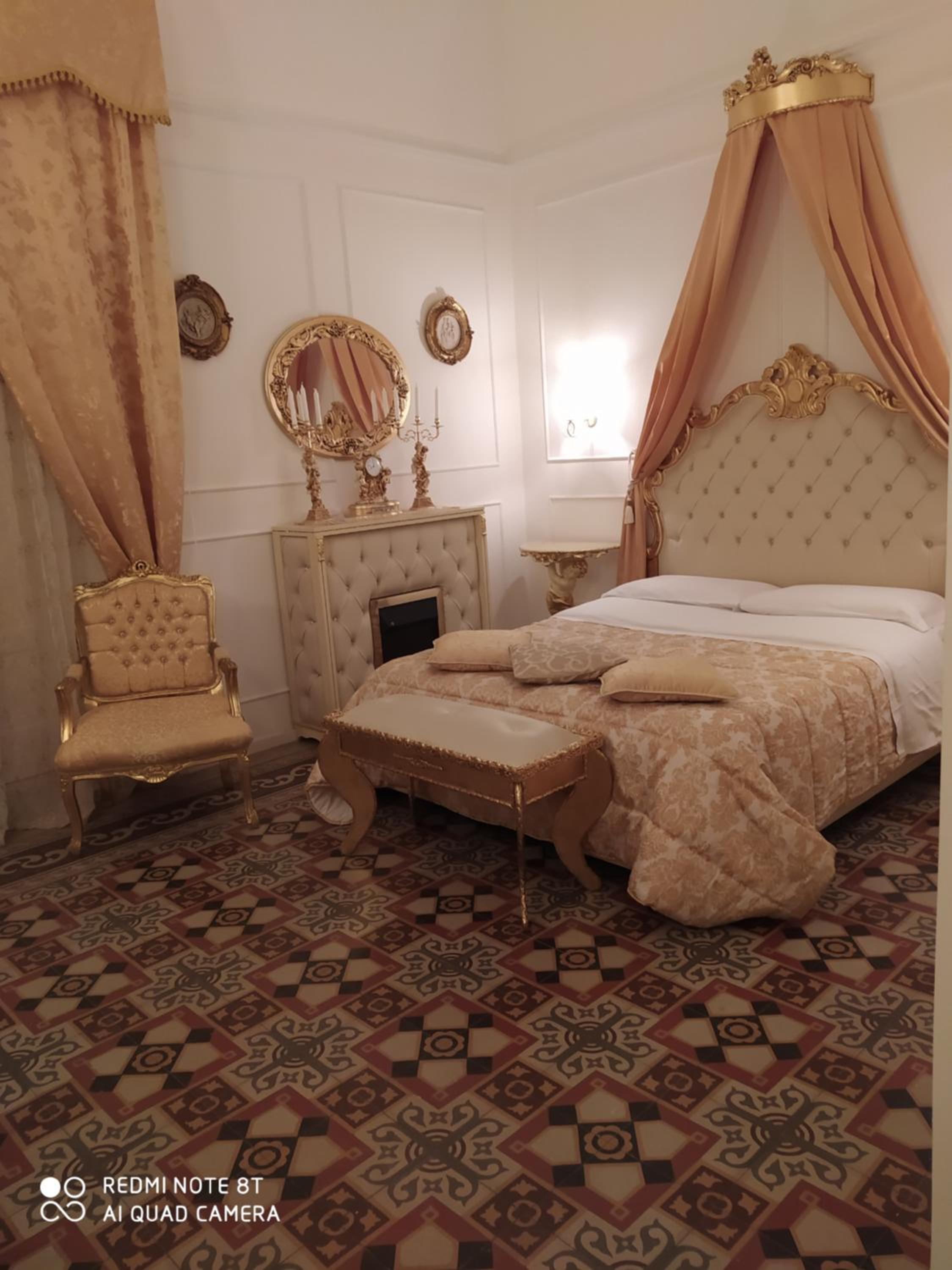Junior Suite with Balcony
