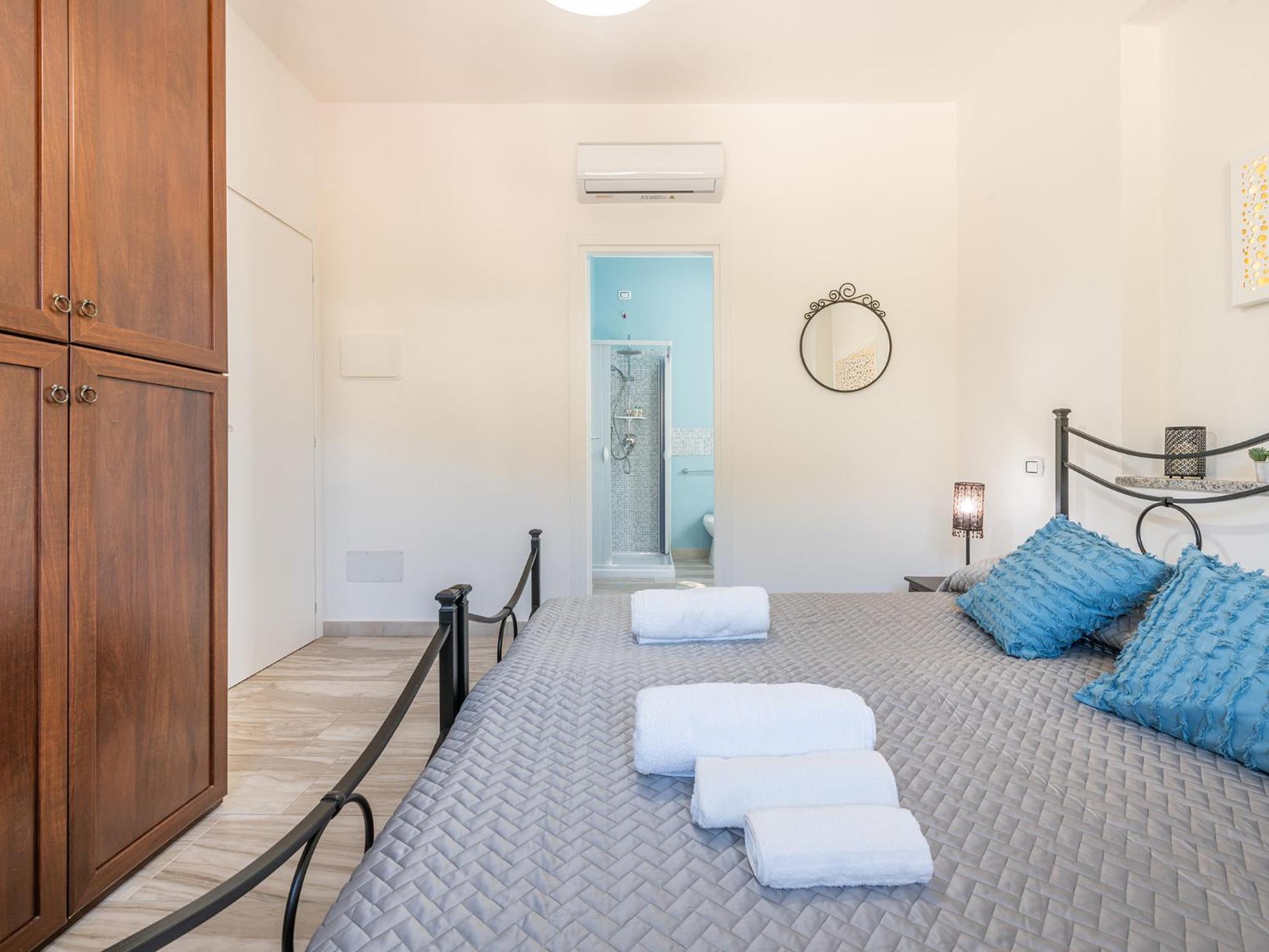 Three-Bedroom Apartment - Photo 20