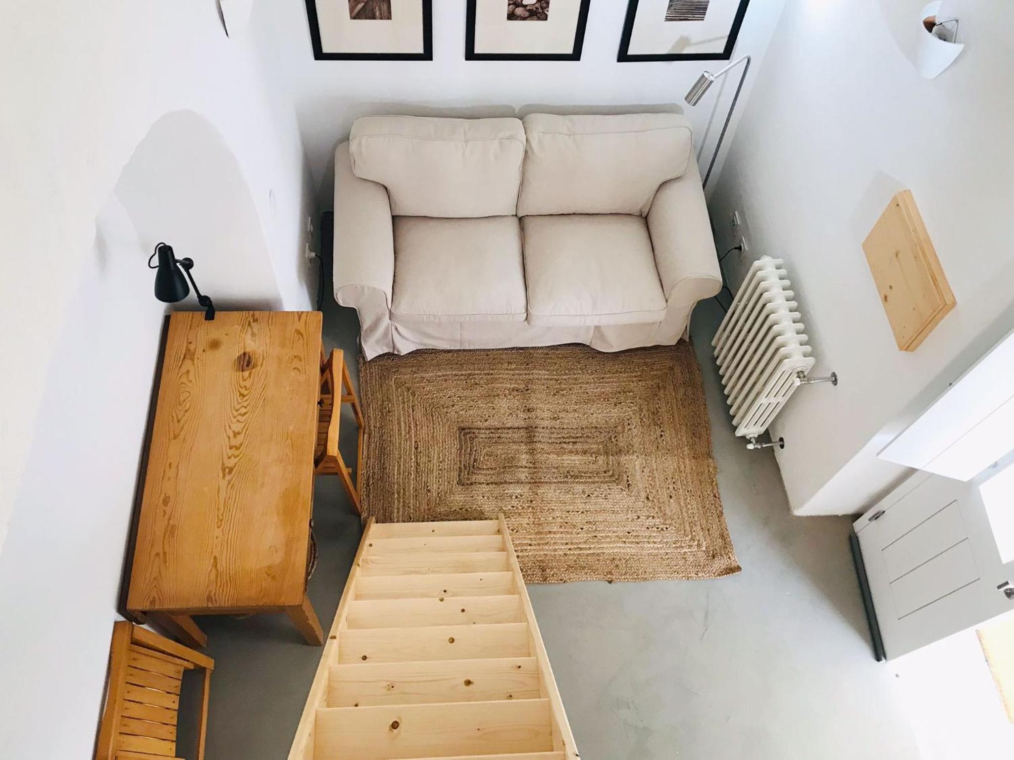 Studio Apartment photo 2