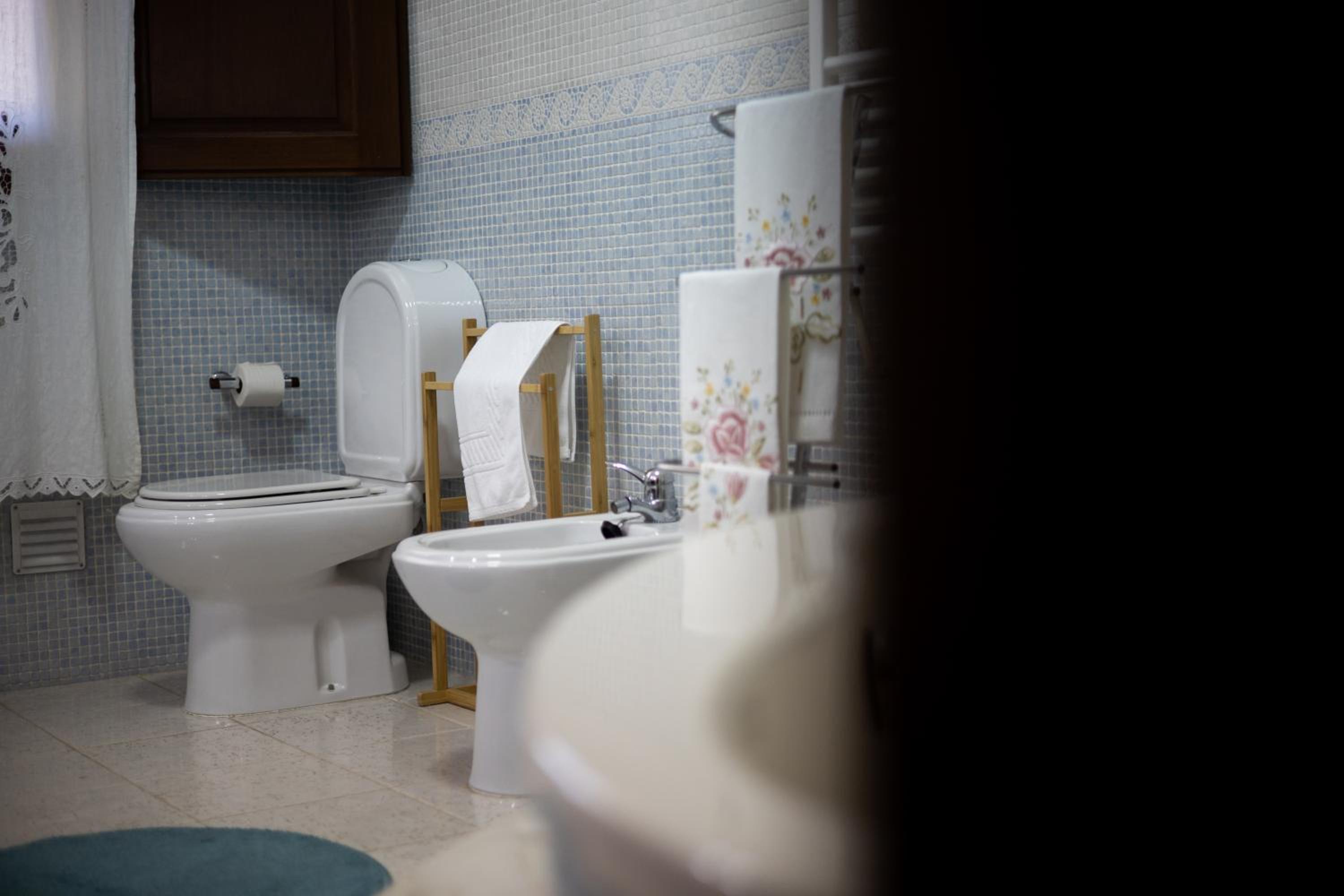 Deluxe Suite with Spa Bath photo 2