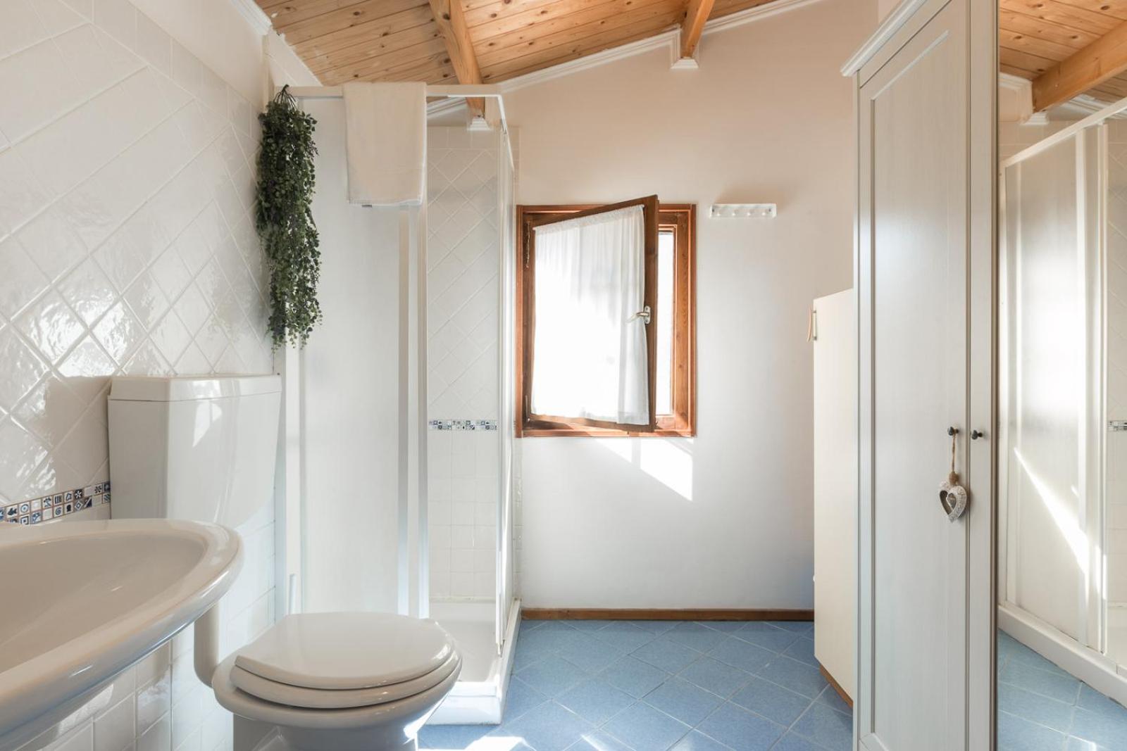 Bungalow with Sea View photo 2