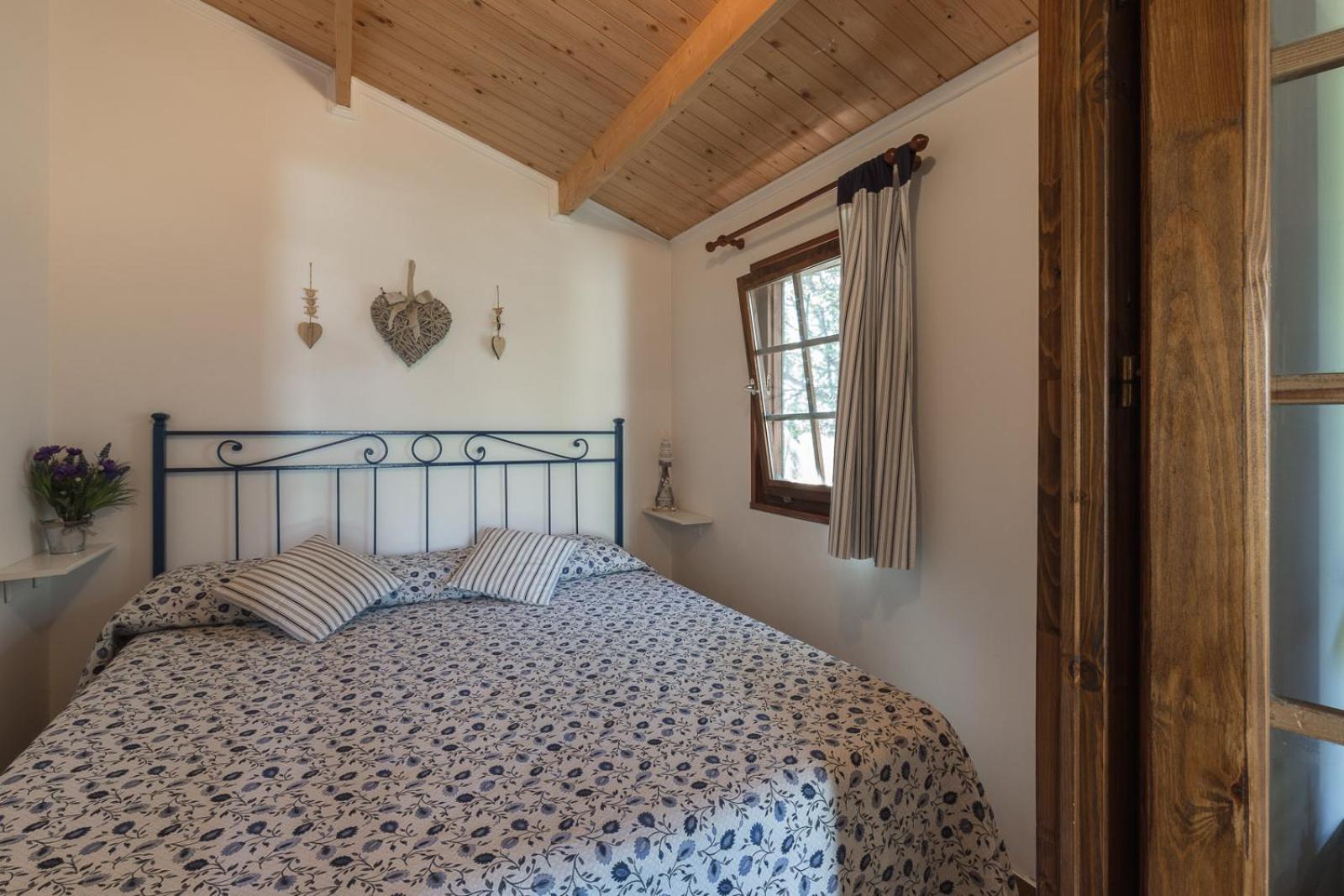 One-Bedroom Apartment with Sea View photo 3
