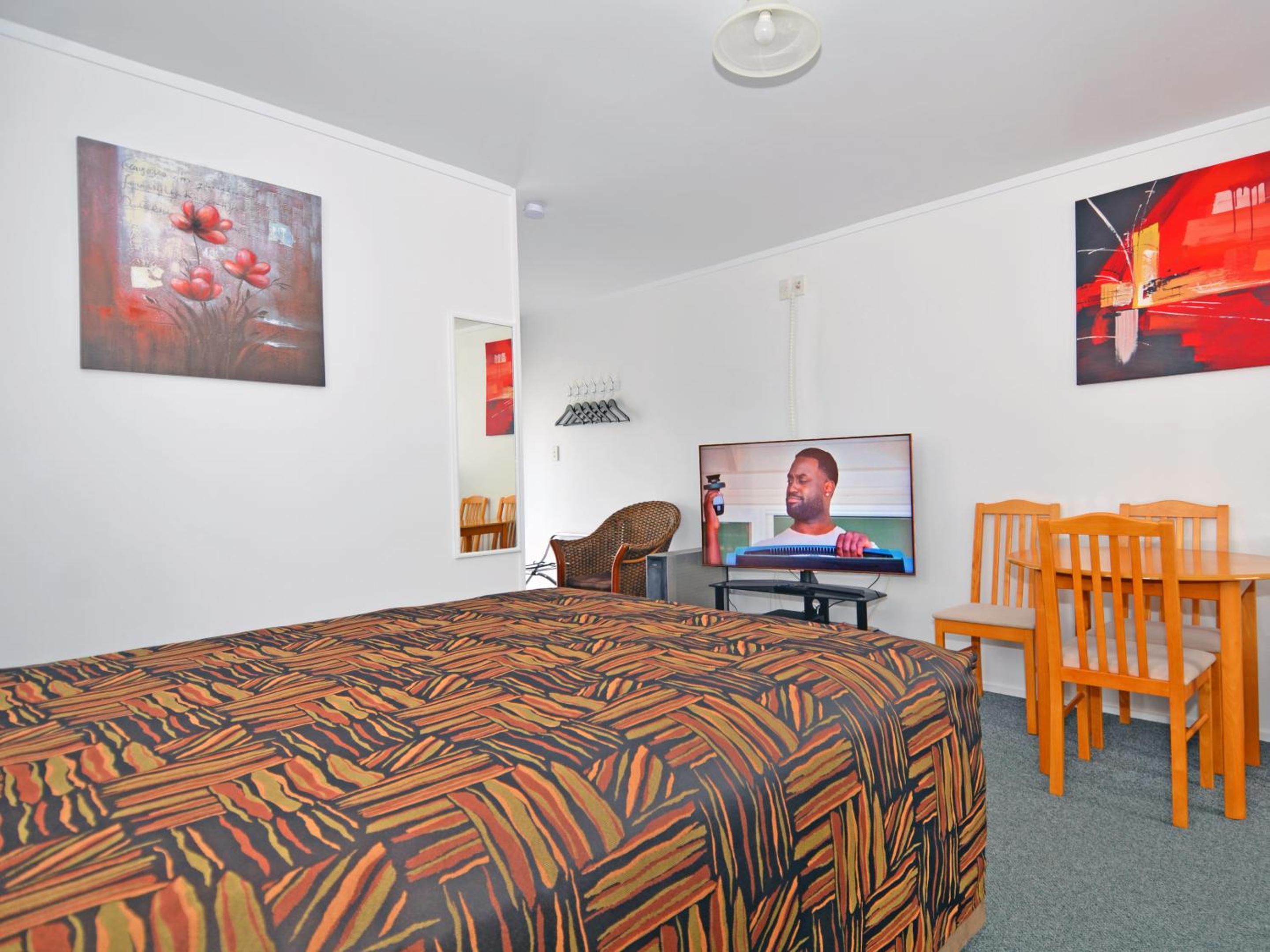 Premium Unit photo 2