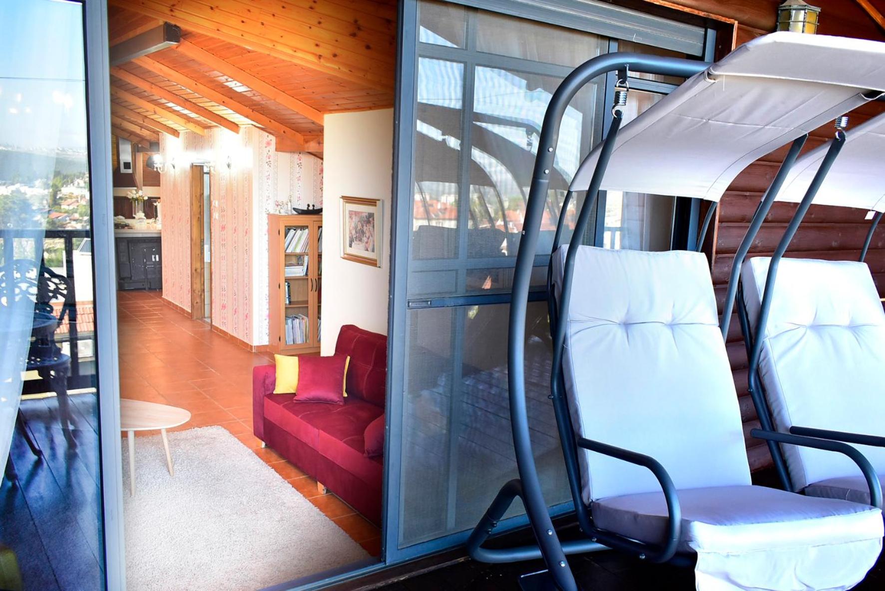Suite with Mountain View photo 2