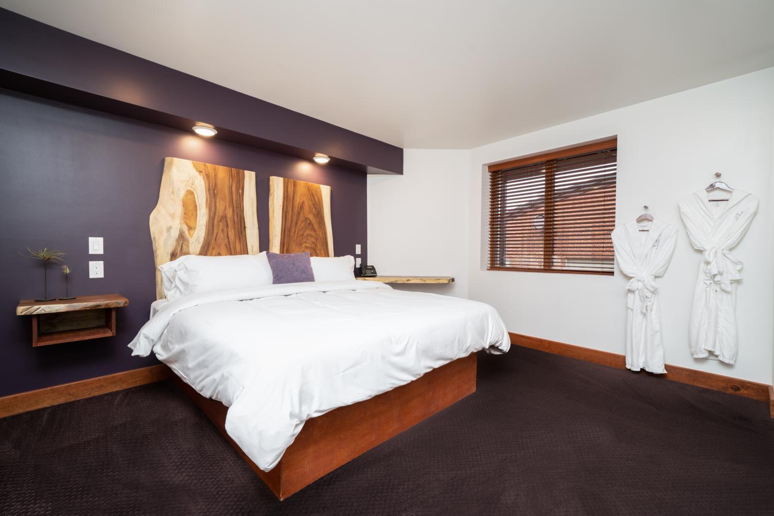 King Room - Disability Access - Photo 1